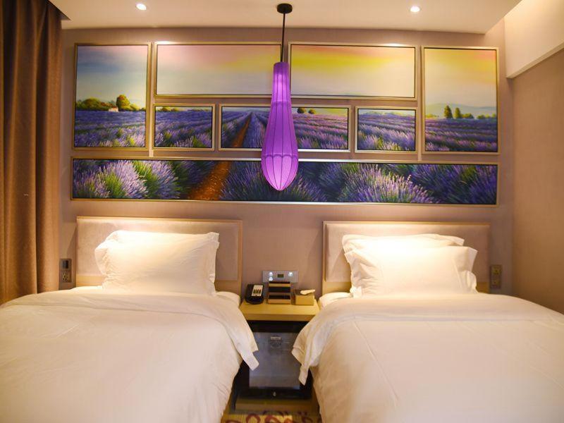 Deluxe Twin Bed Room photo 3