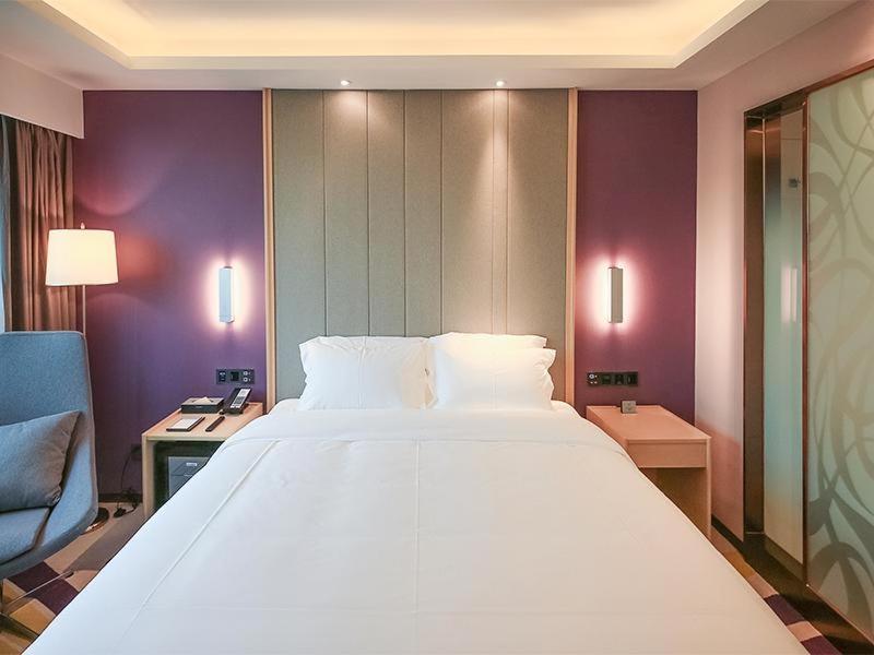 Mainland Chinese Citizens - Deluxe King Room