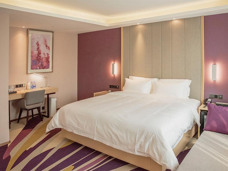 Mainland Chinese Citizens - Deluxe Suite