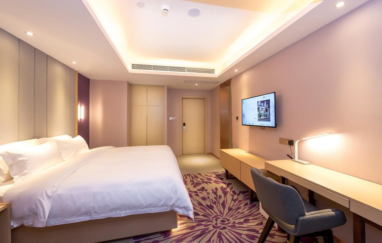 Executive King Room
