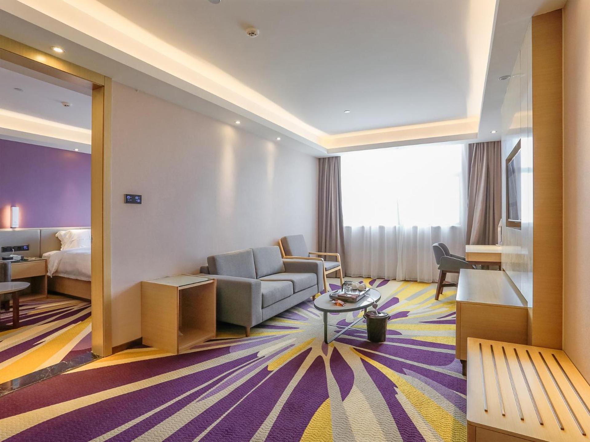 Luxury Suite photo 1