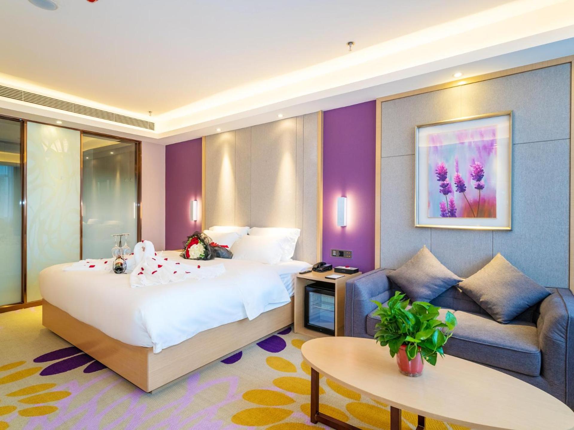 Double Room With View