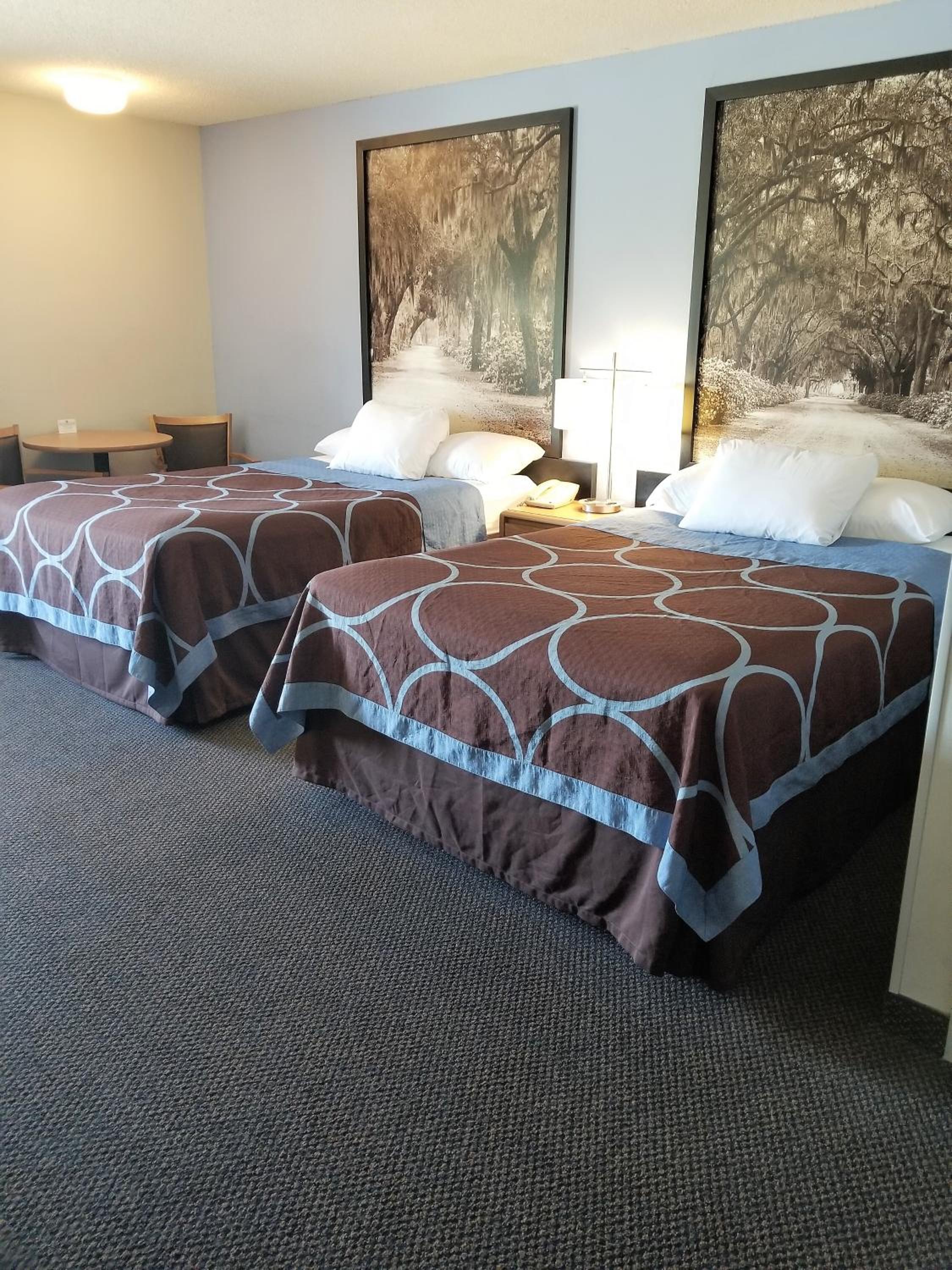 Double Room with Two Double Beds - First Floor/Non-Smoking - Photo 1