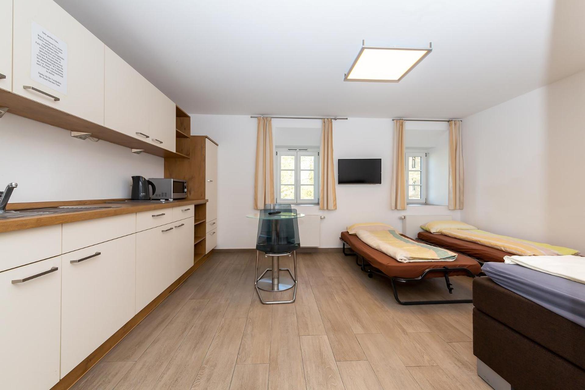 One-Bedroom Deluxe Apartment