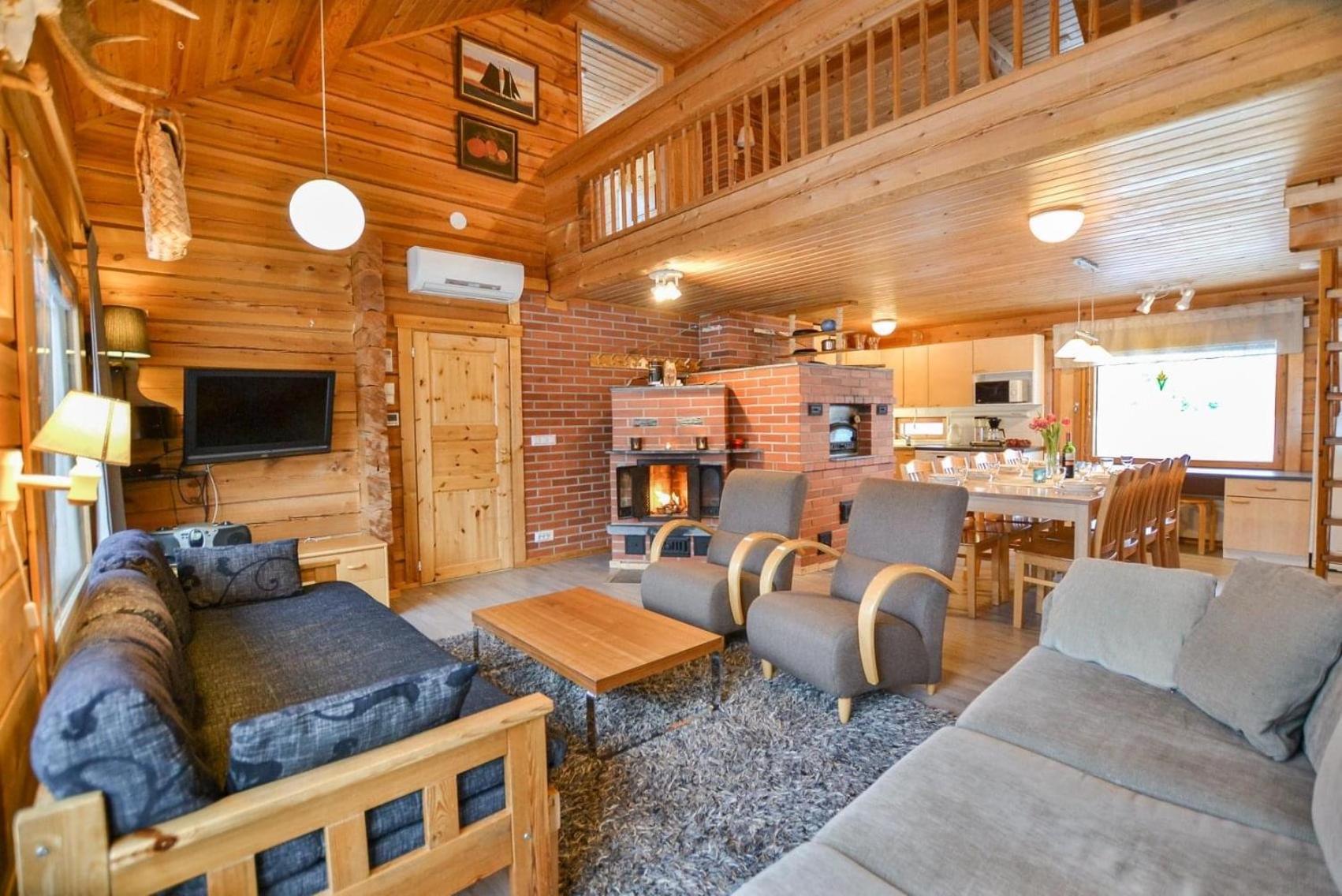 Three-Bedroom Villa photo 2