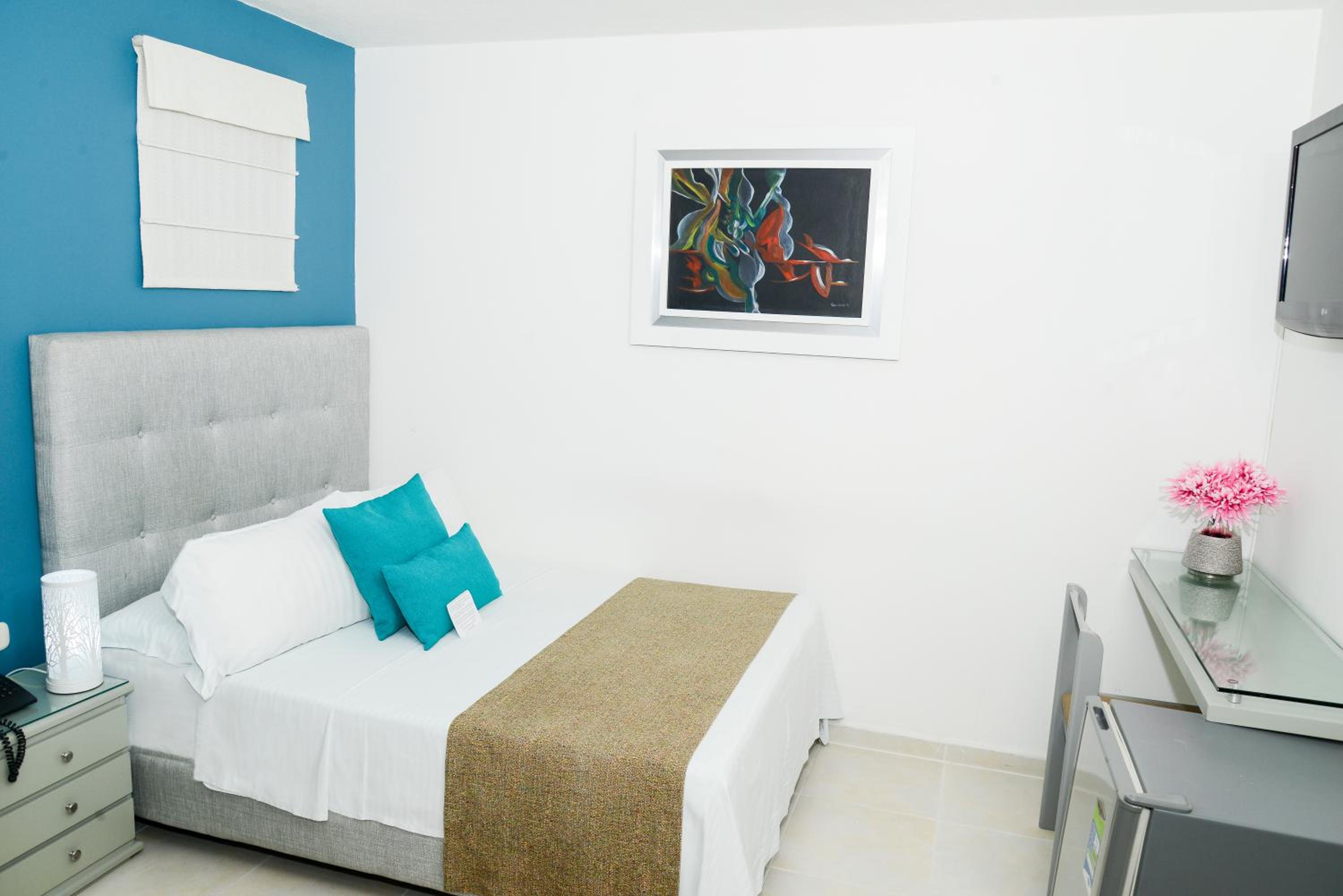 Standard Double Room photo 3