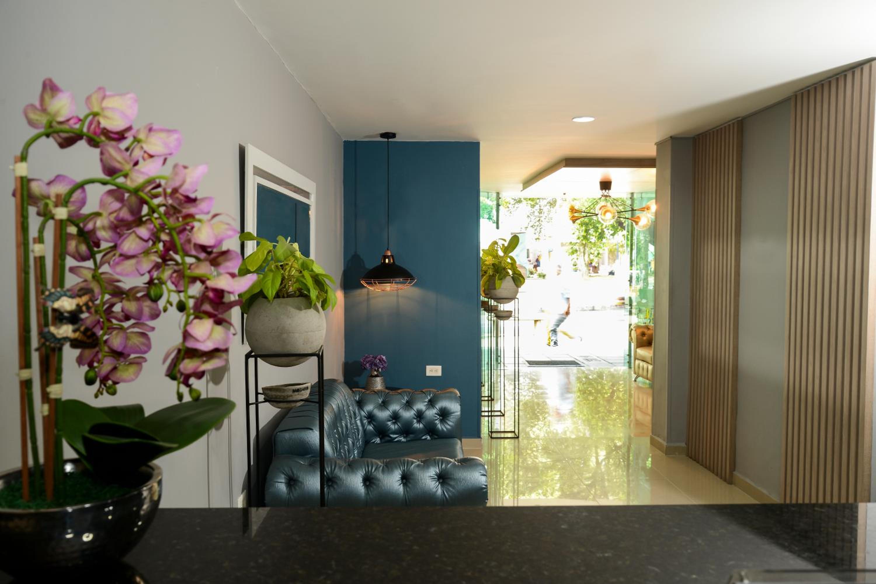 Family Room photo 2
