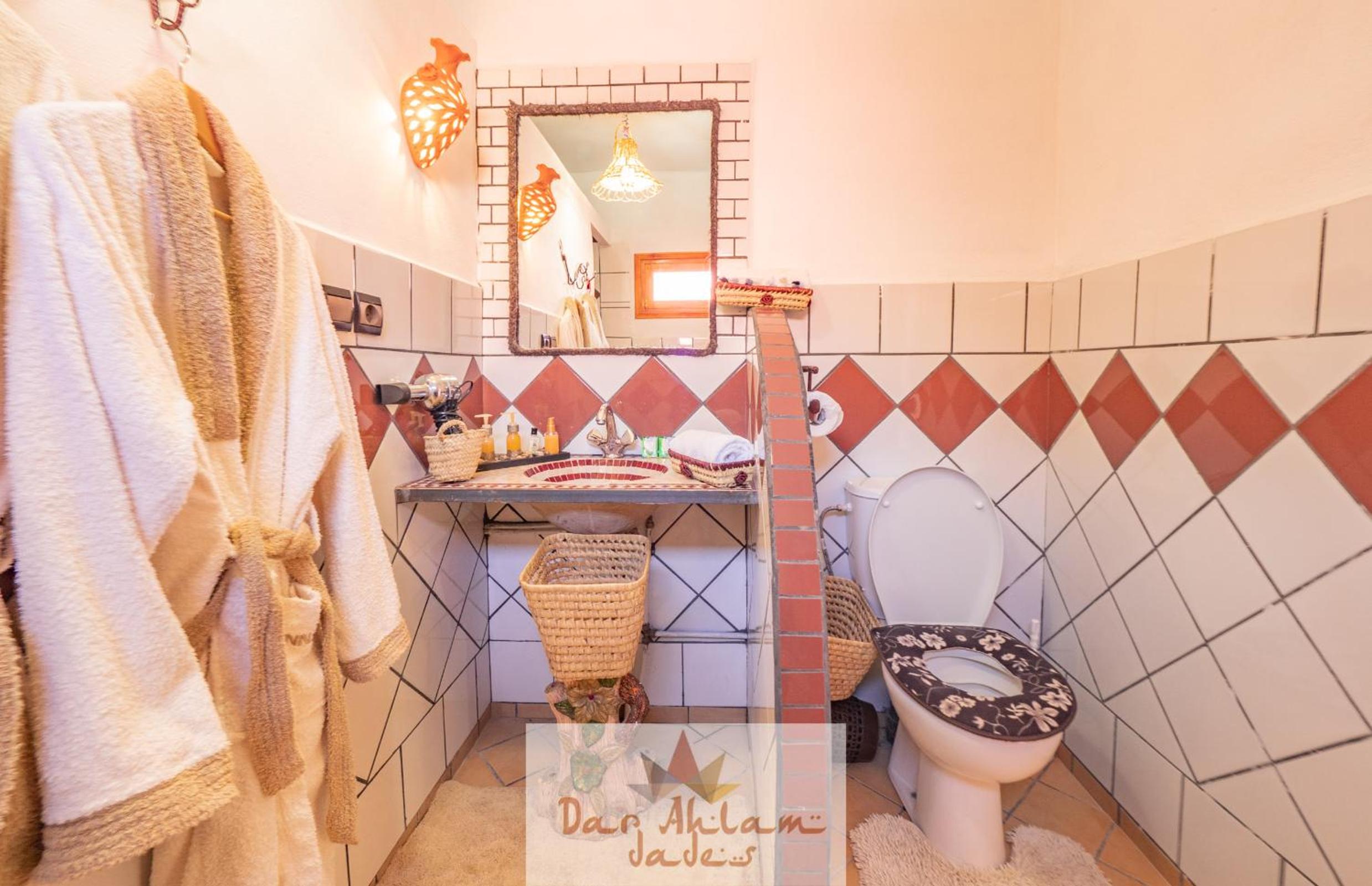 Deluxe Double or Twin Room photo 2