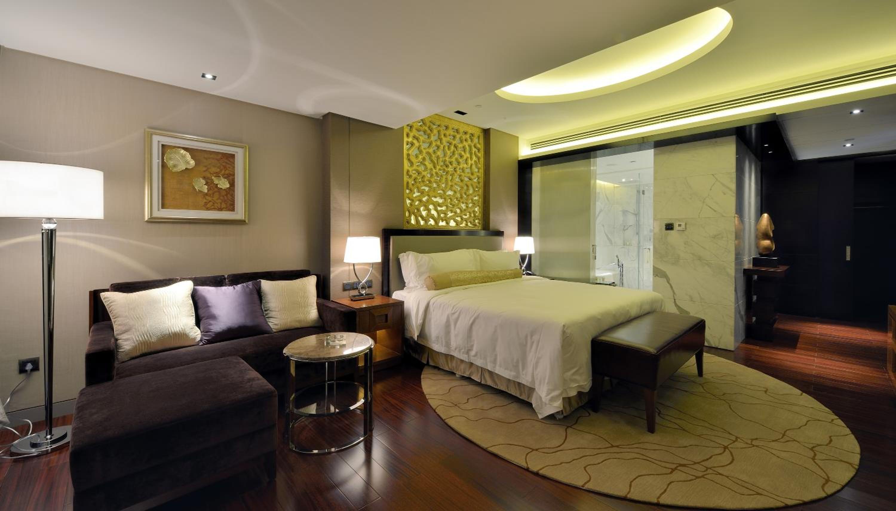 Executive Suite photo 2