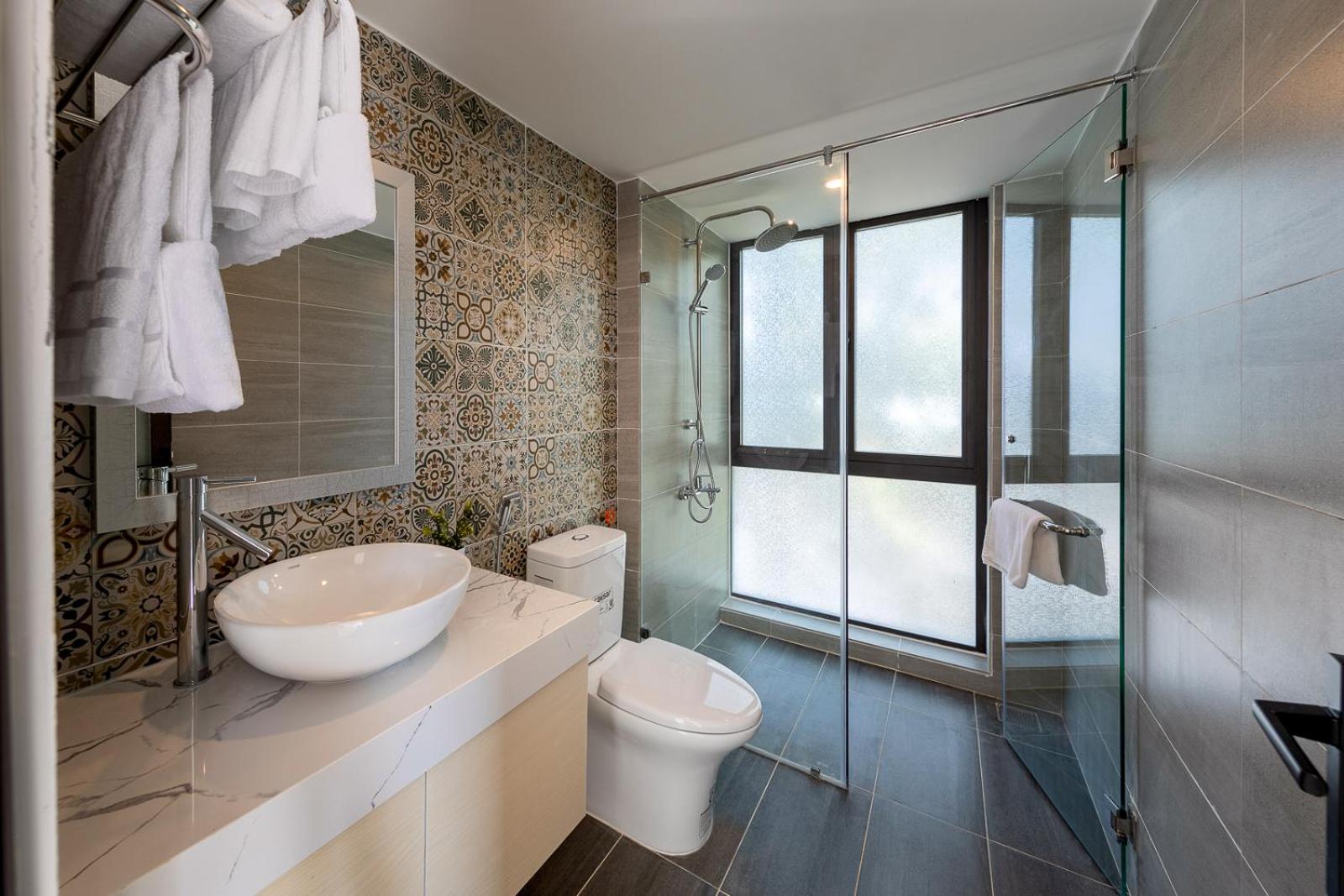 Double Room with Garden View - Photo 13