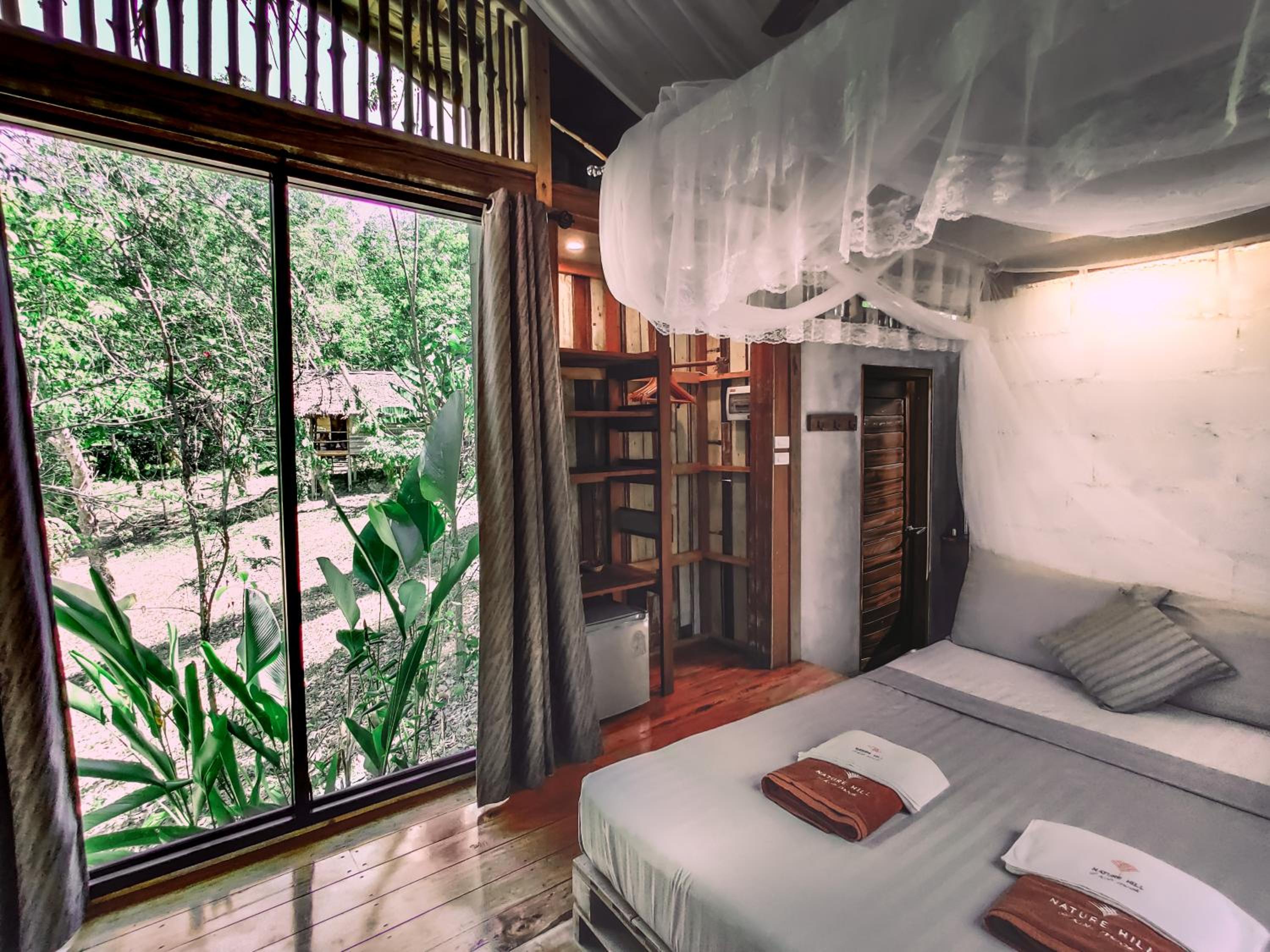 Deluxe Double Room - Photo 8