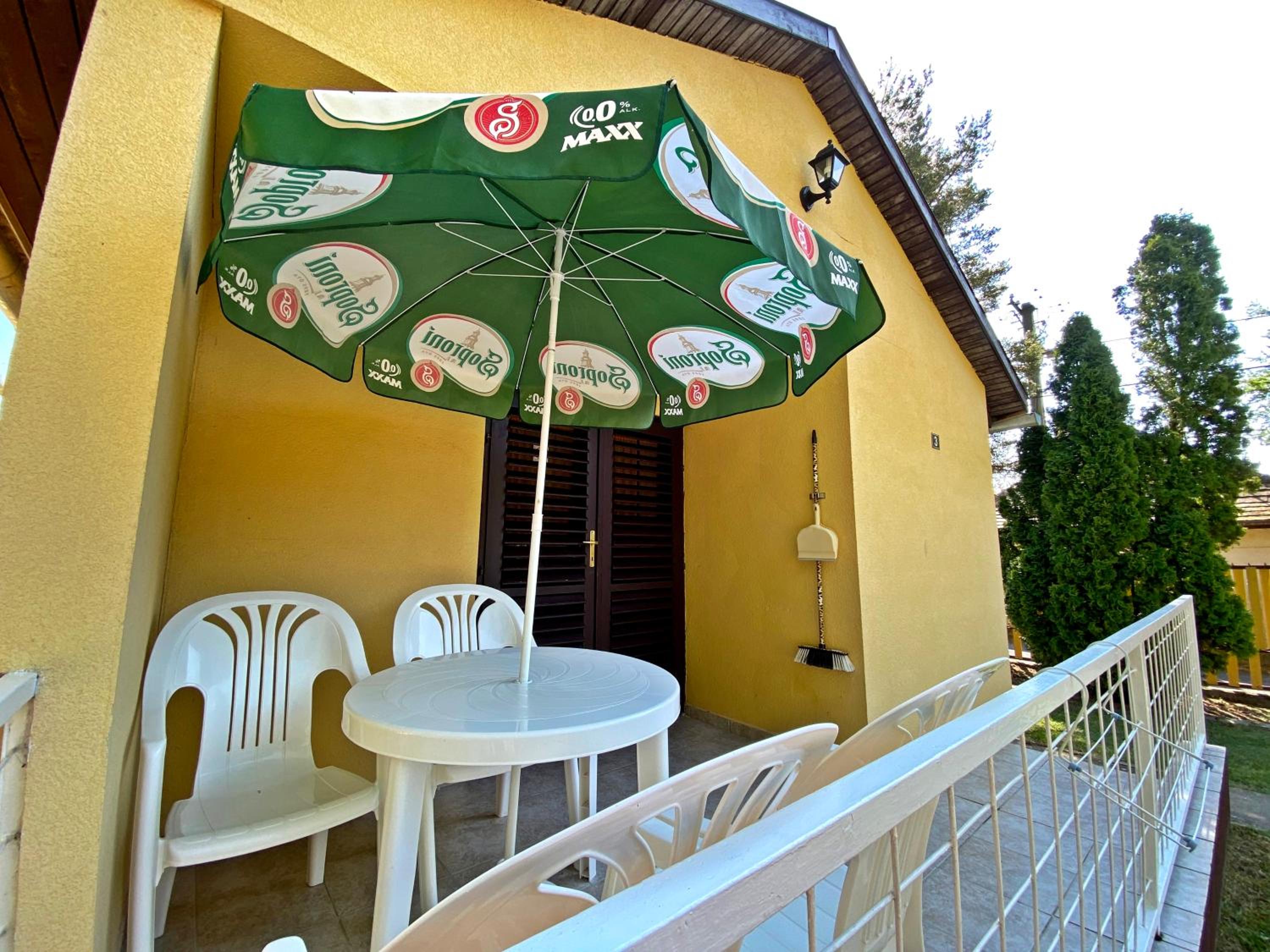 Two-Bedroom Holiday Home photo 2