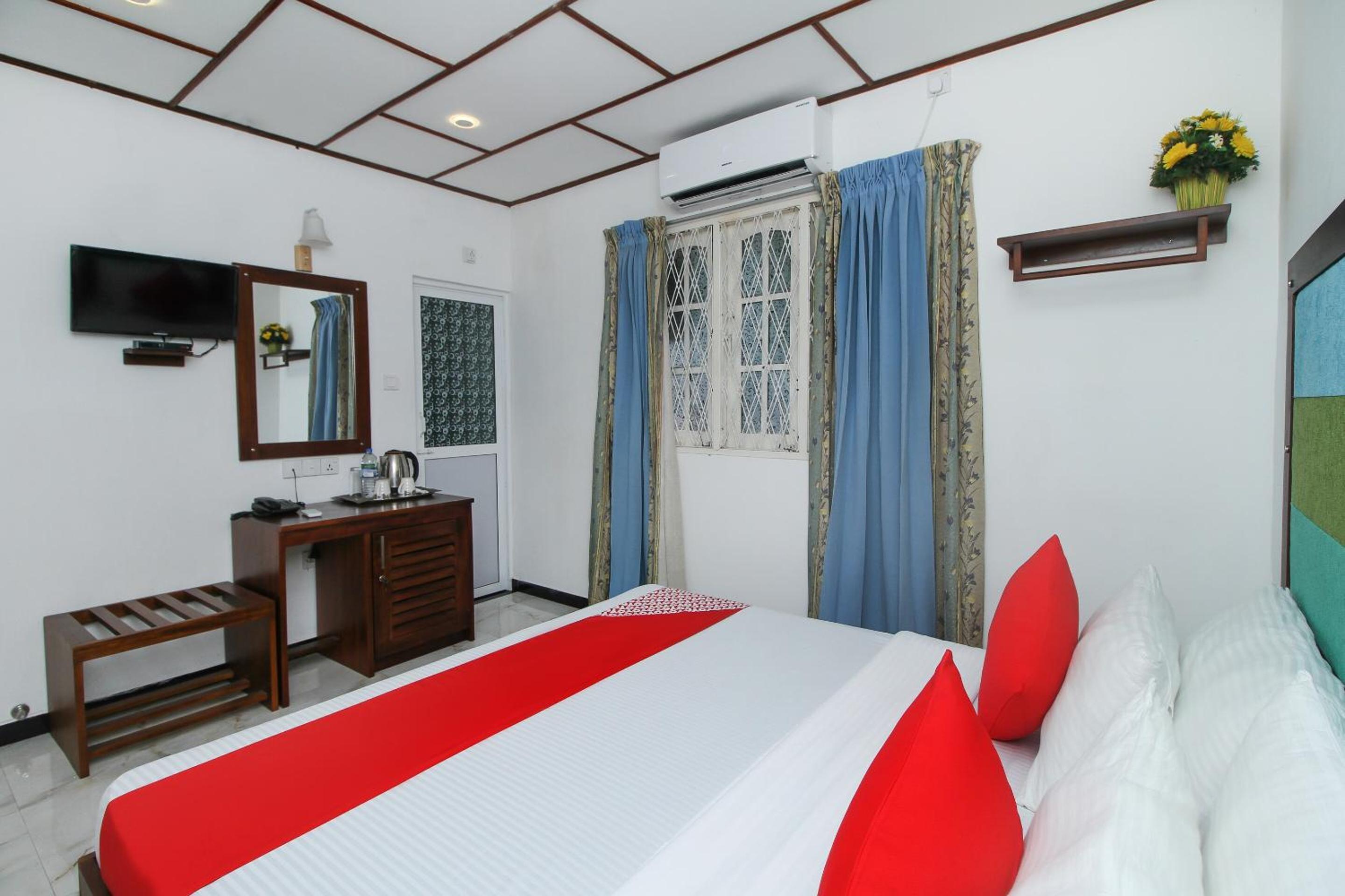Deluxe Double Room - Photo 16