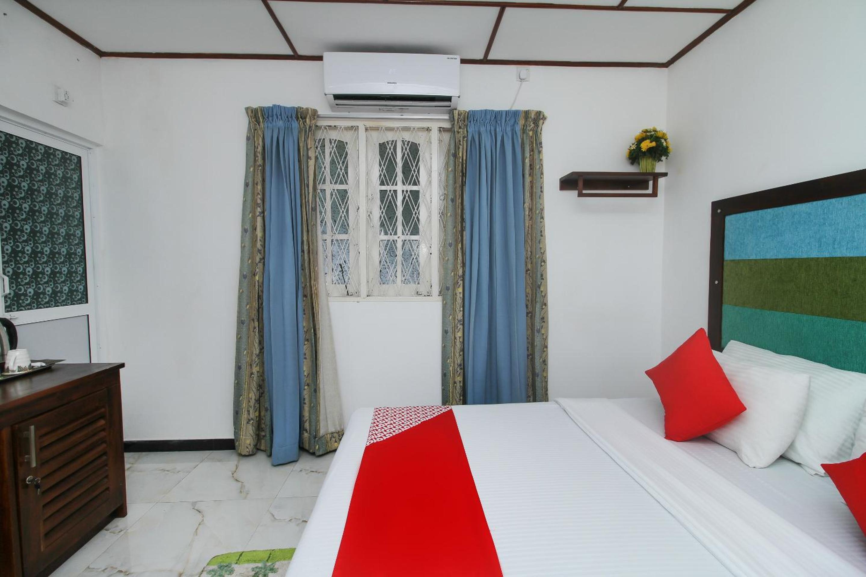 Deluxe Double Room - Photo 17