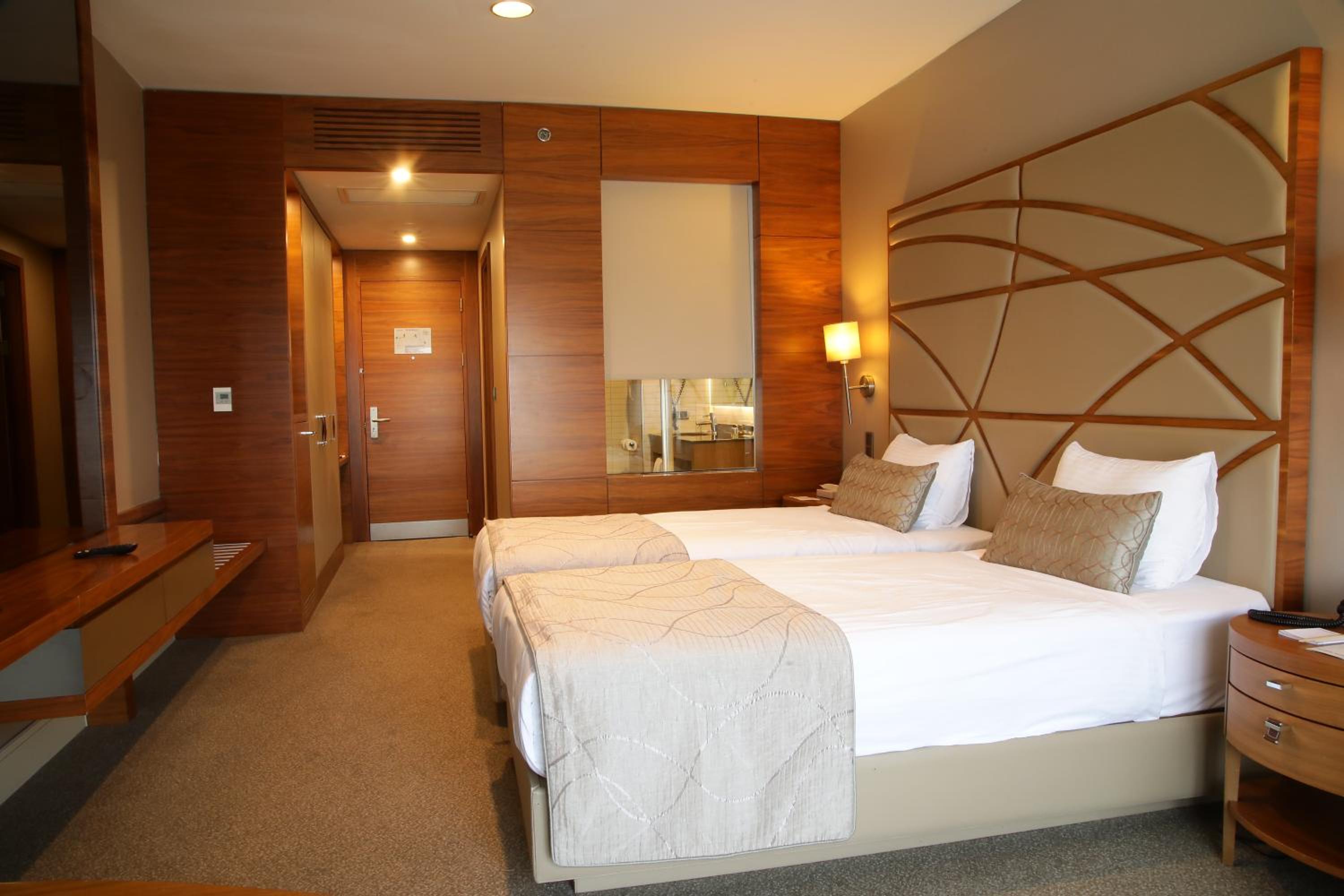 Superior Twin Room with Sea View photo 2