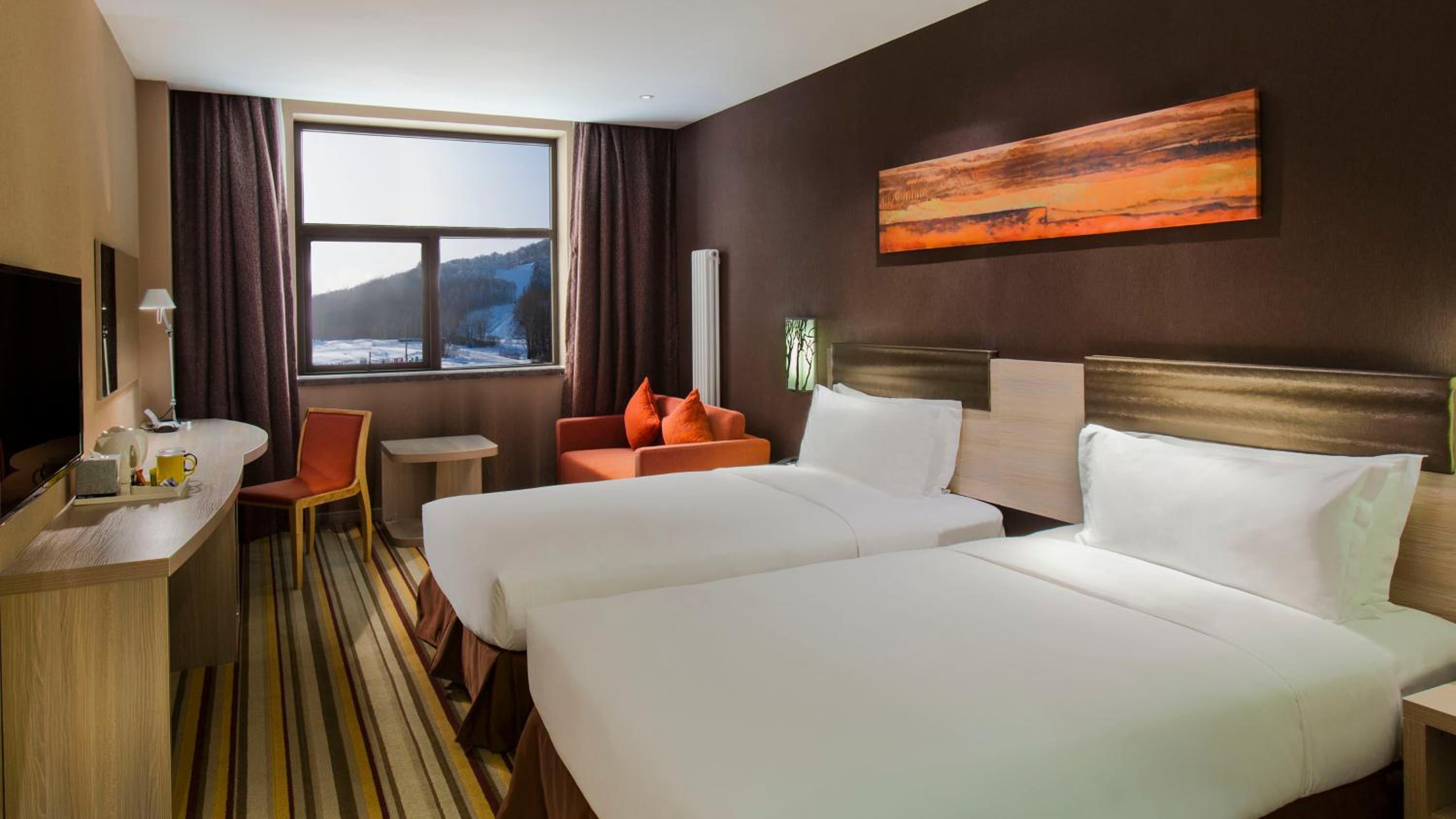 Standard Twin Room with Mini-bar