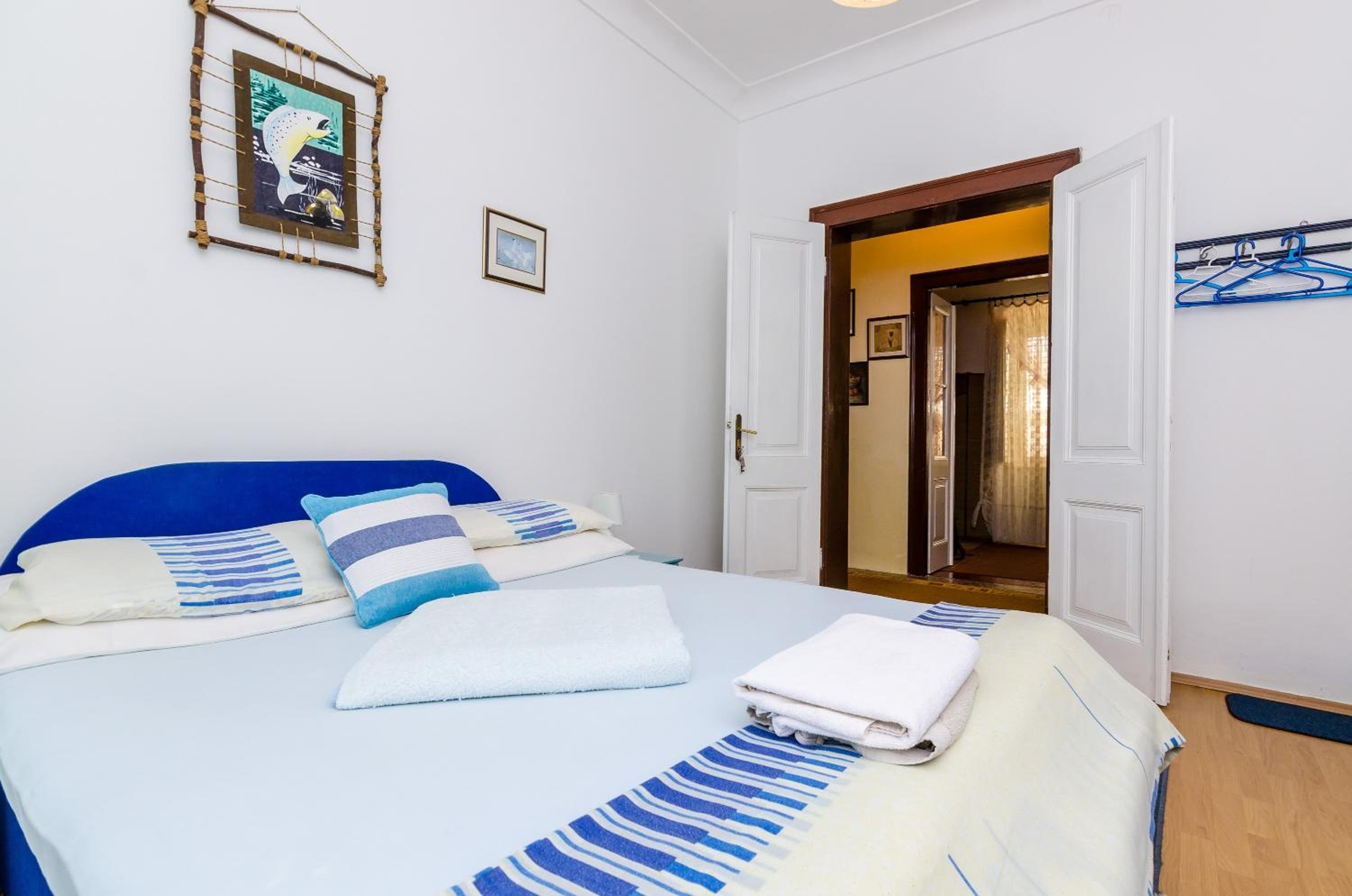 Two-Bedroom Apartment with Garden