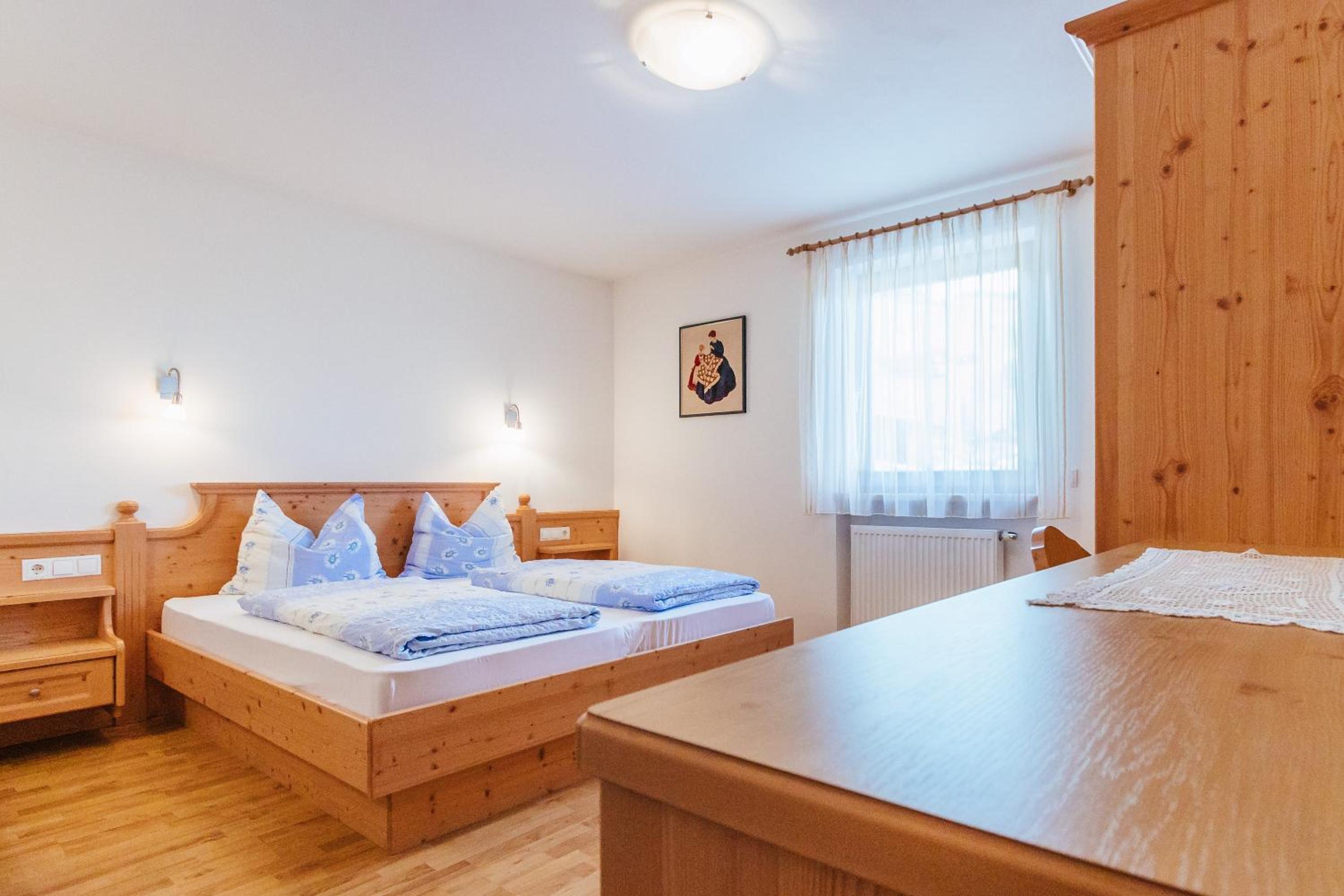 Apartment 1 with 2 bedrooms photo 1