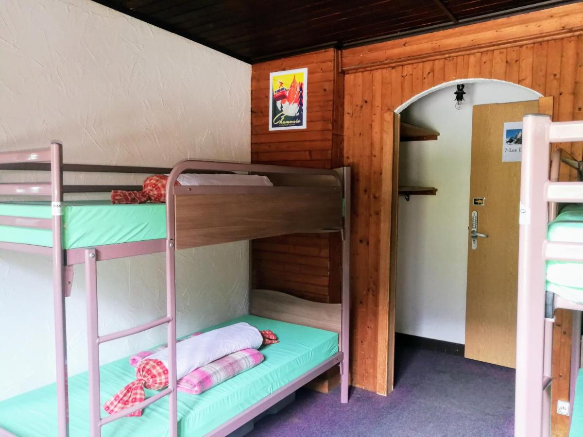 Bed in 8-Bed Mixed Dormitory Room