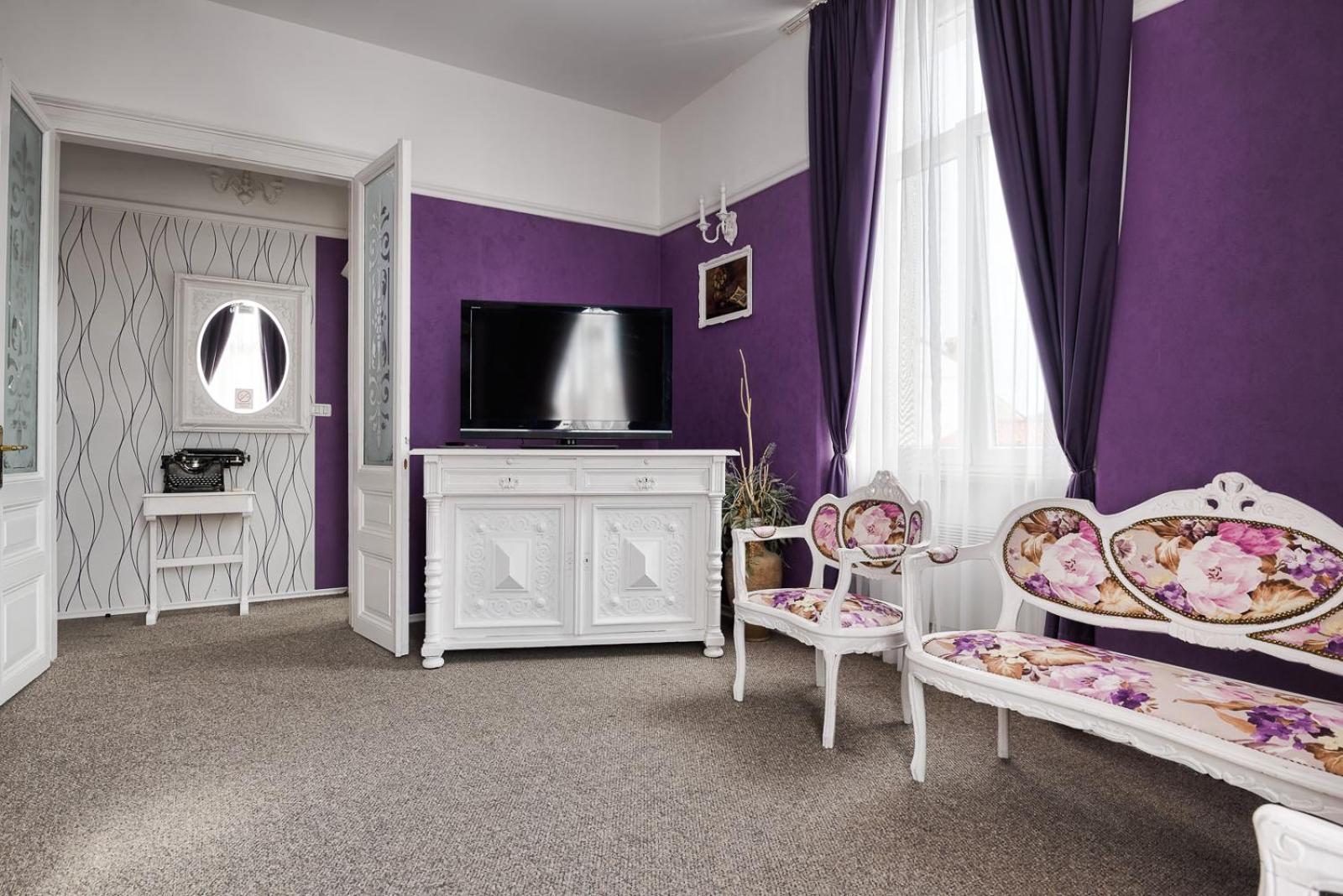Superior Double Room - Photo 3