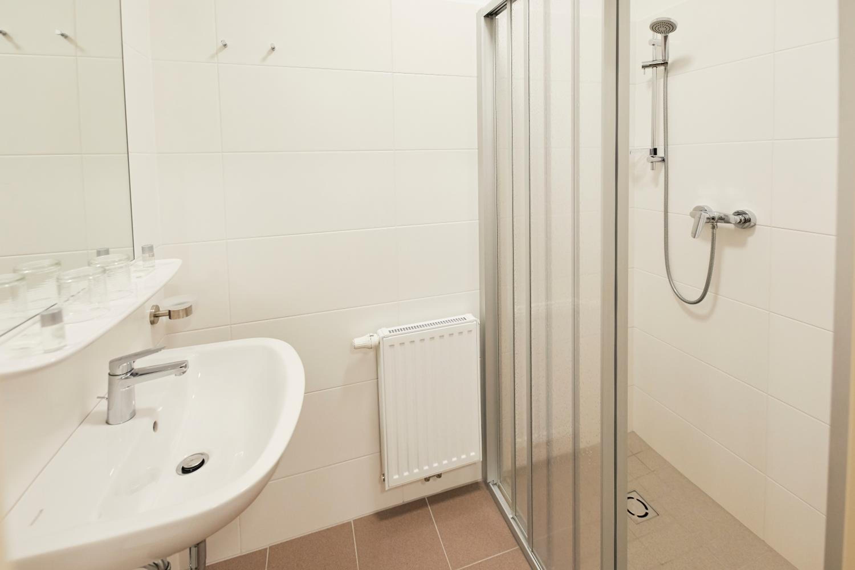 Standard Apartment - Photo 9