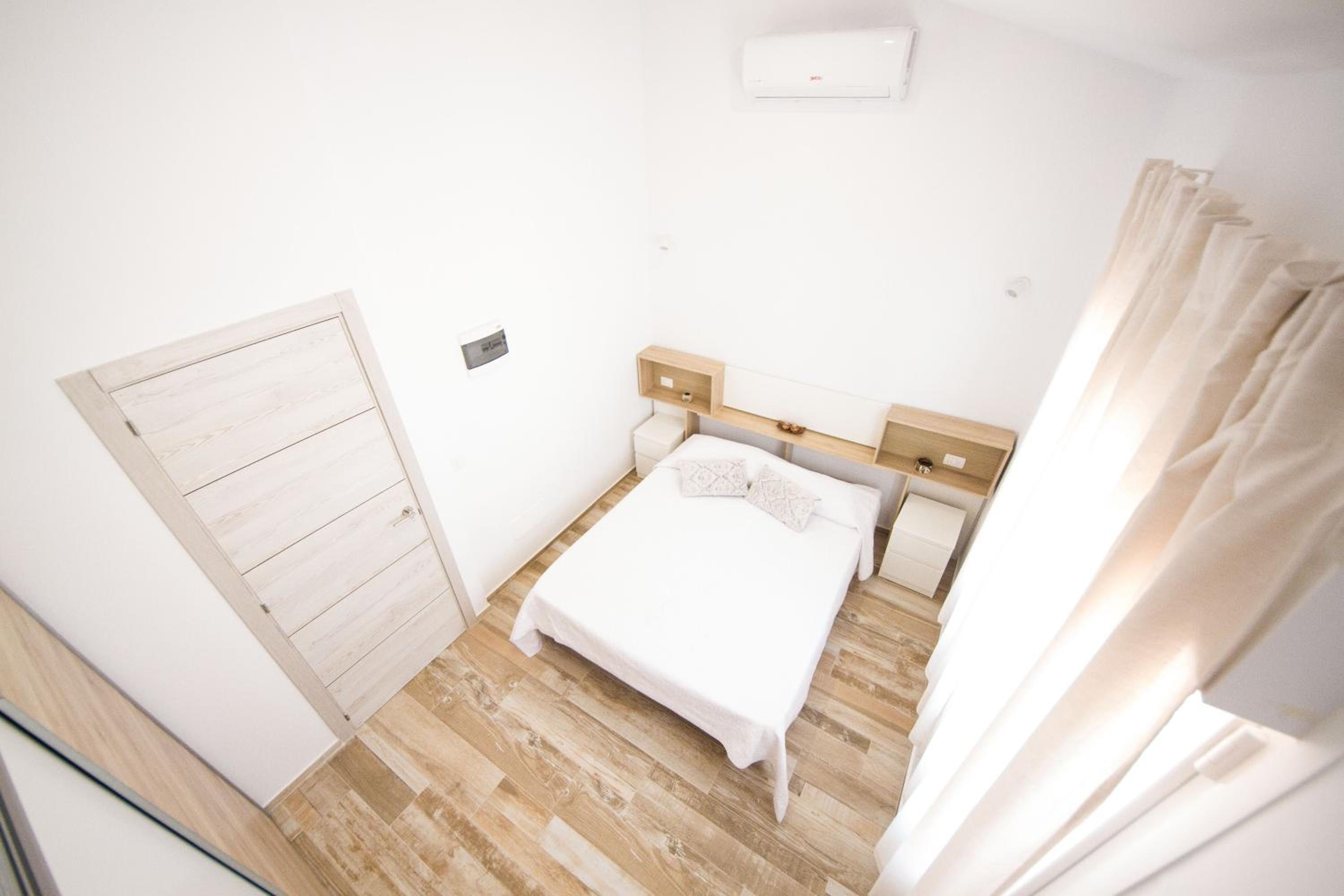 One-Bedroom Apartment - Photo 62