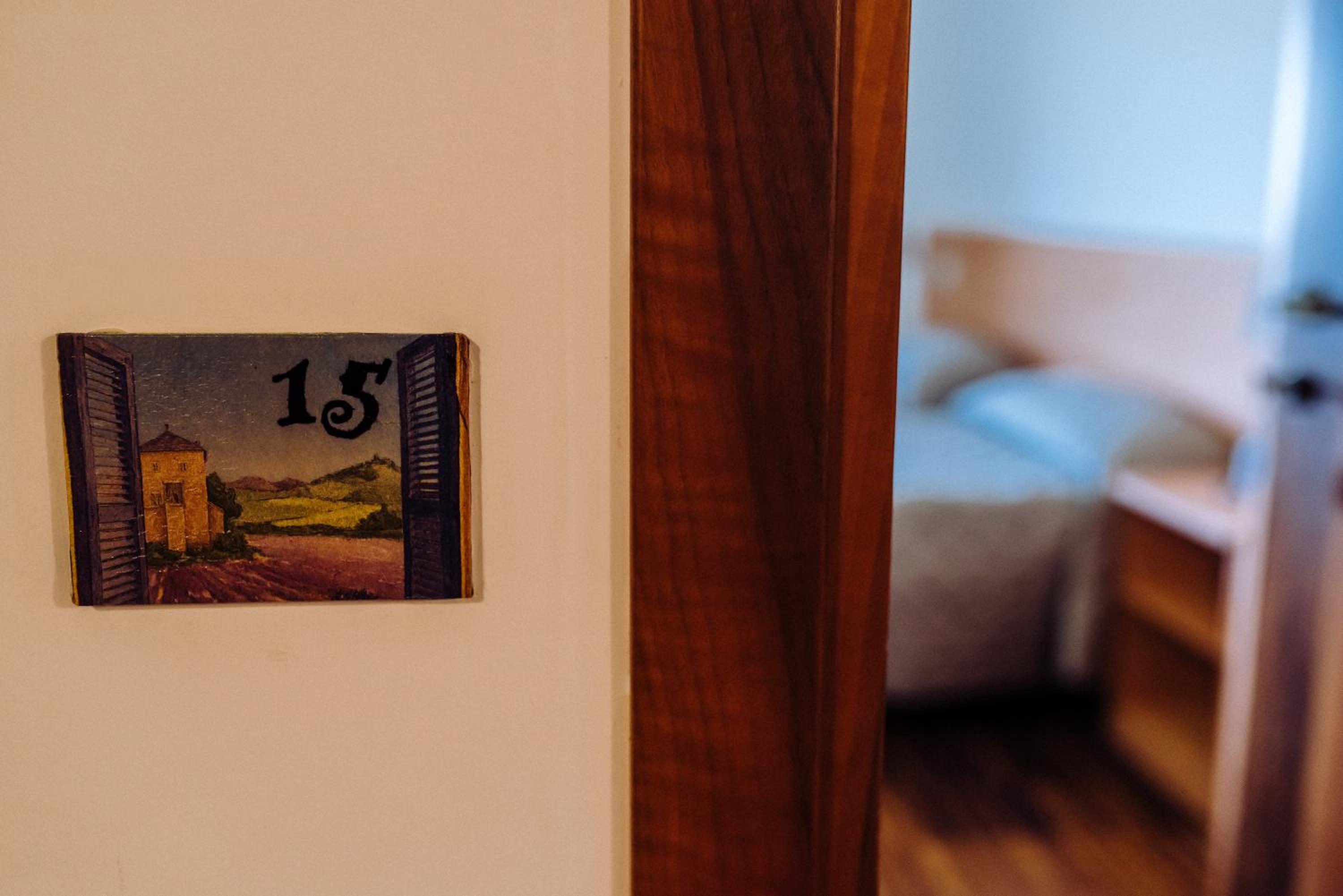 Double Room - Photo 6