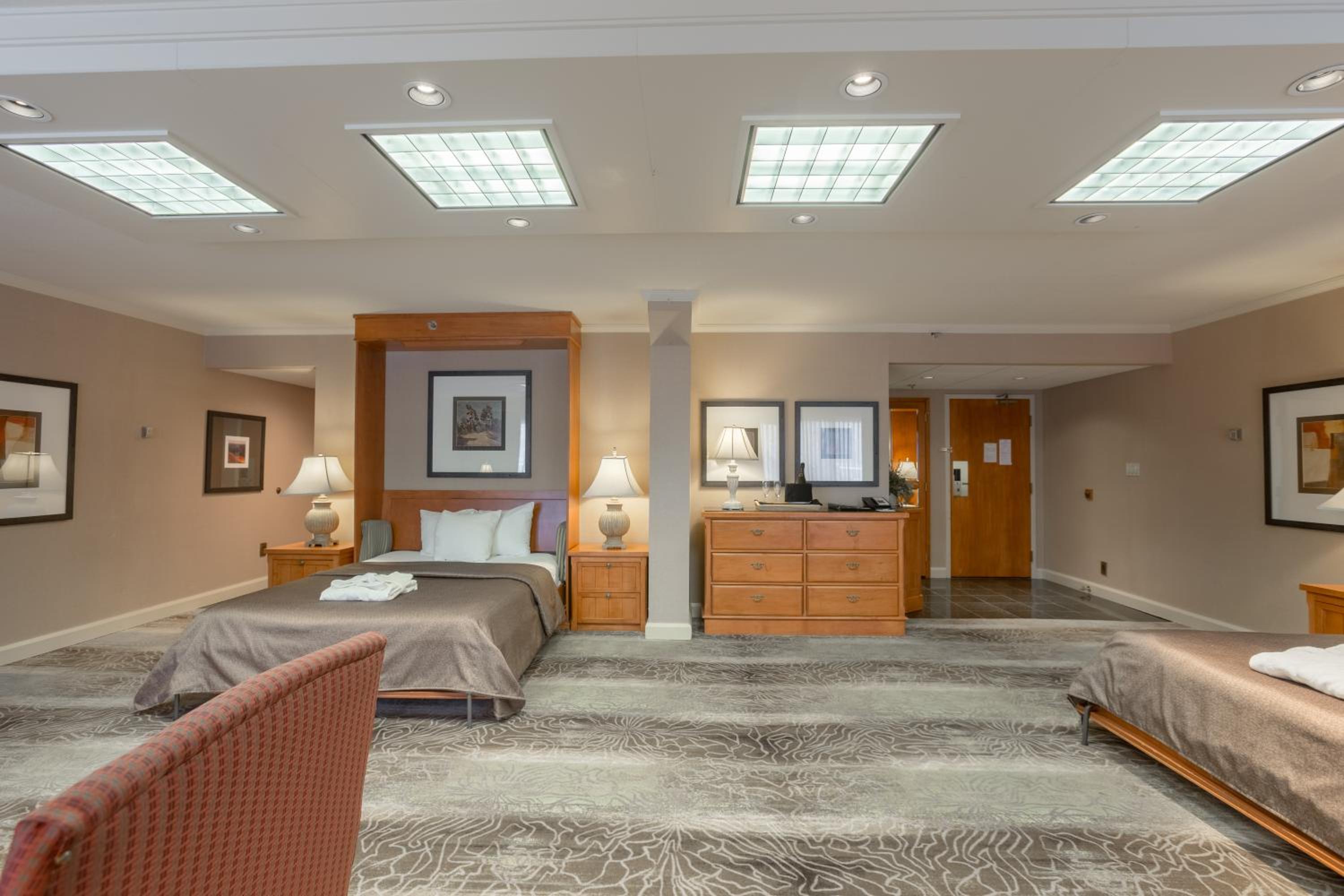 Lodge Suite photo 2
