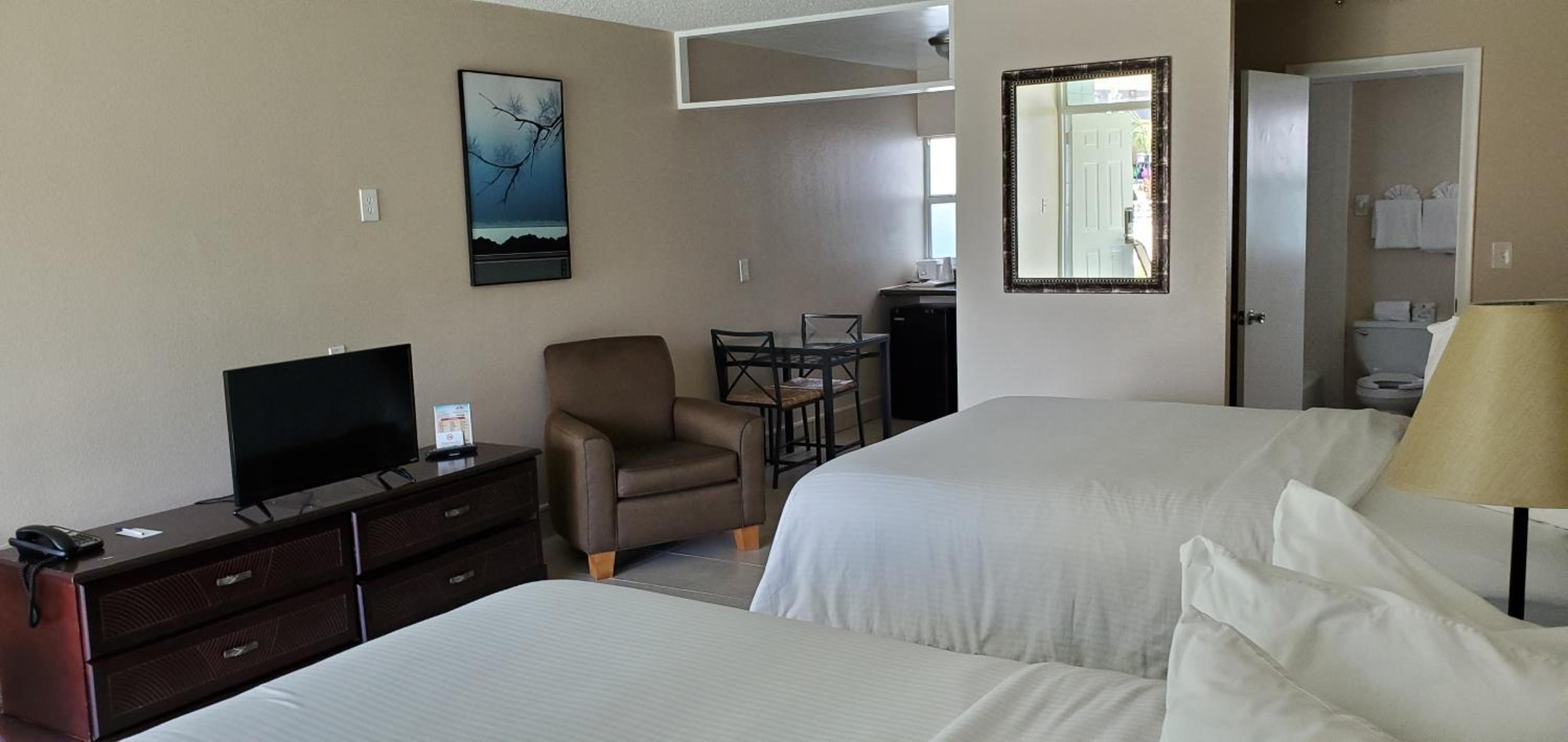 Junior Suite With Two Queen Beds photo 1