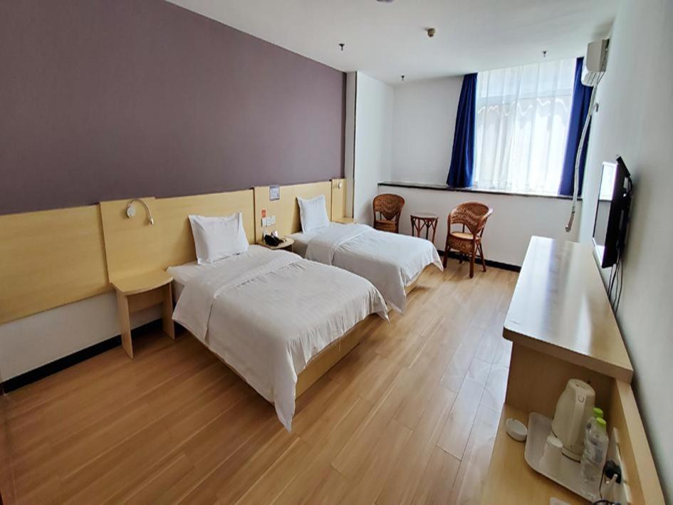 Comfortable Twin Room photo 1