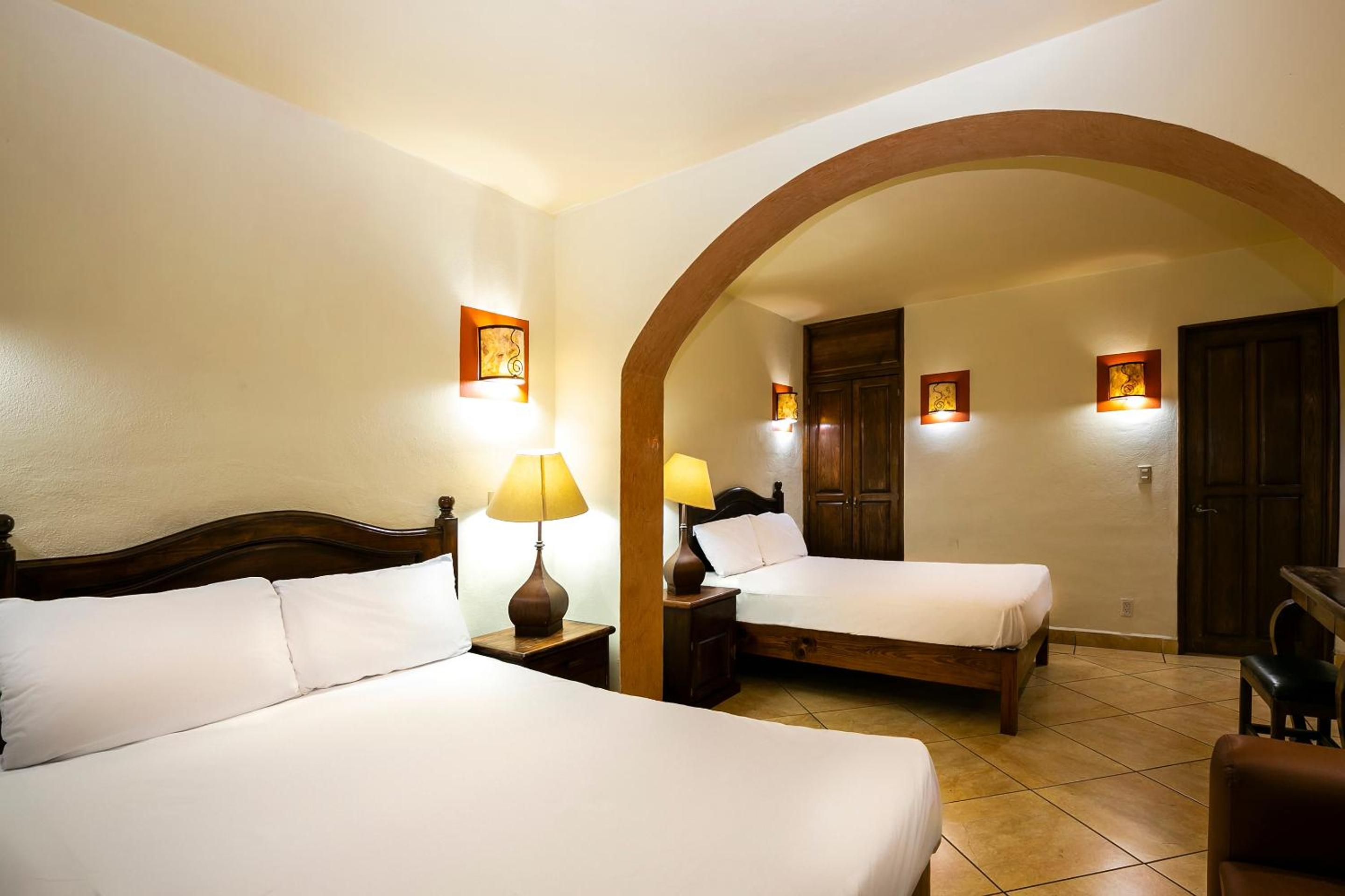 Double Room with Two Double Beds photo 1