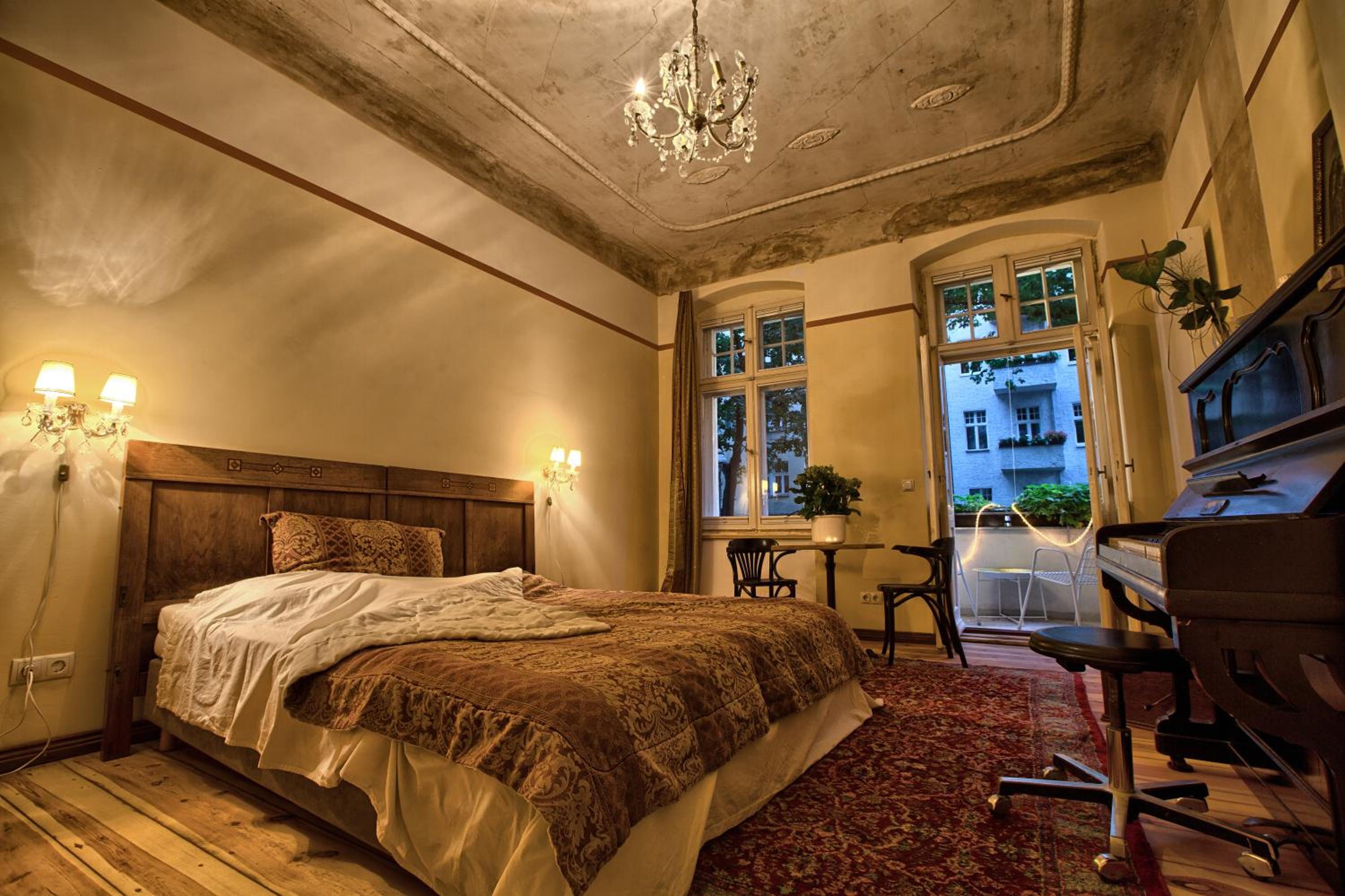 Double Room With Shared Bathroom photo 1