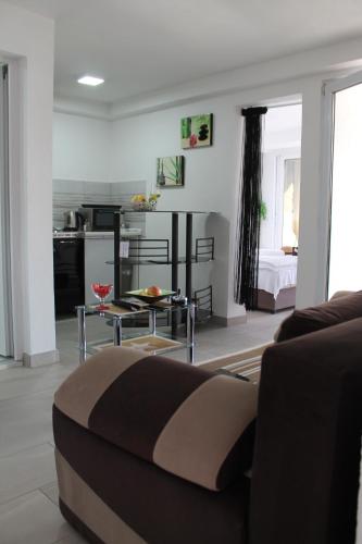 Queen Suite with Sea View