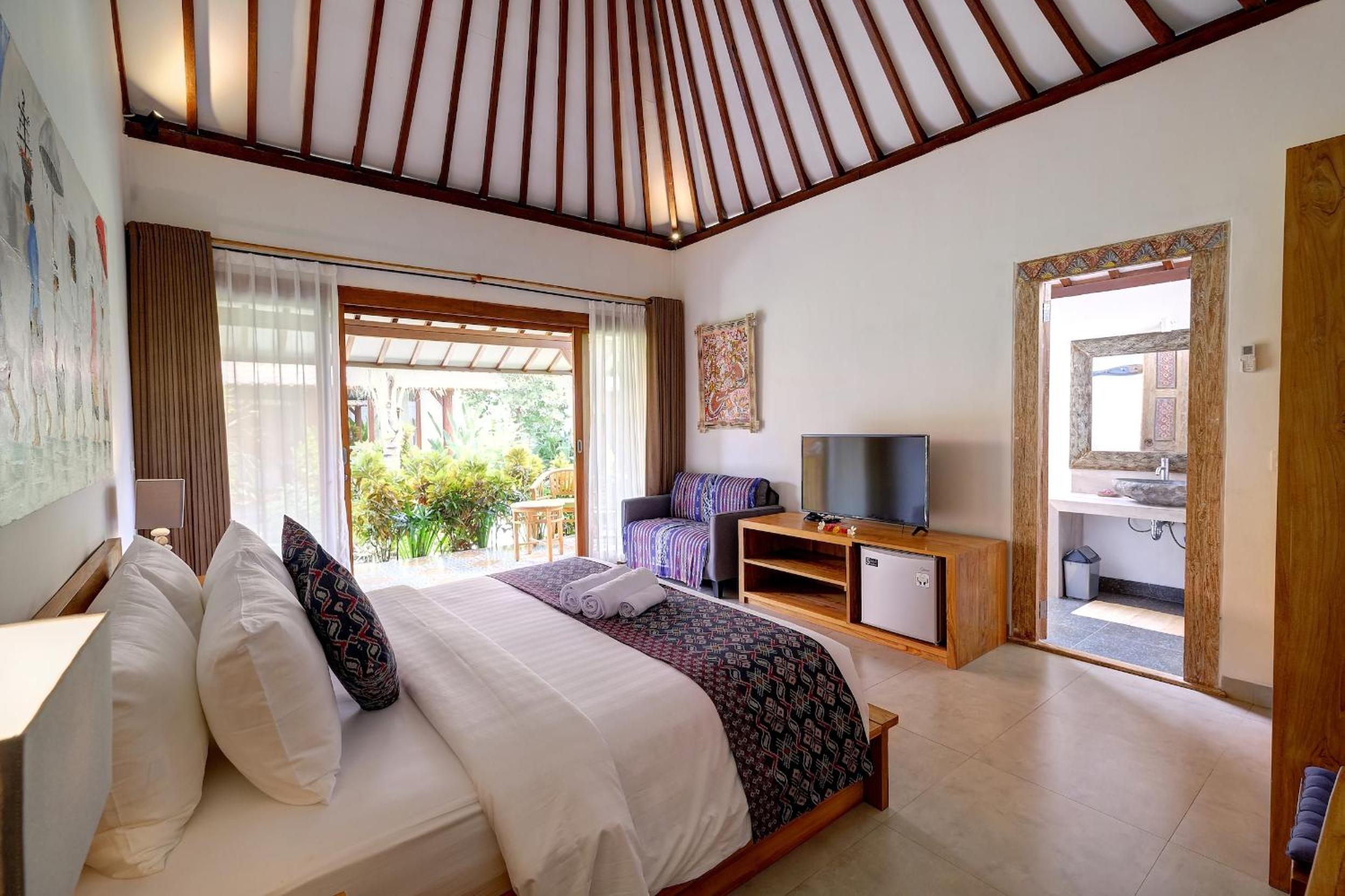 Junior Suite with Terrace - Photo 21