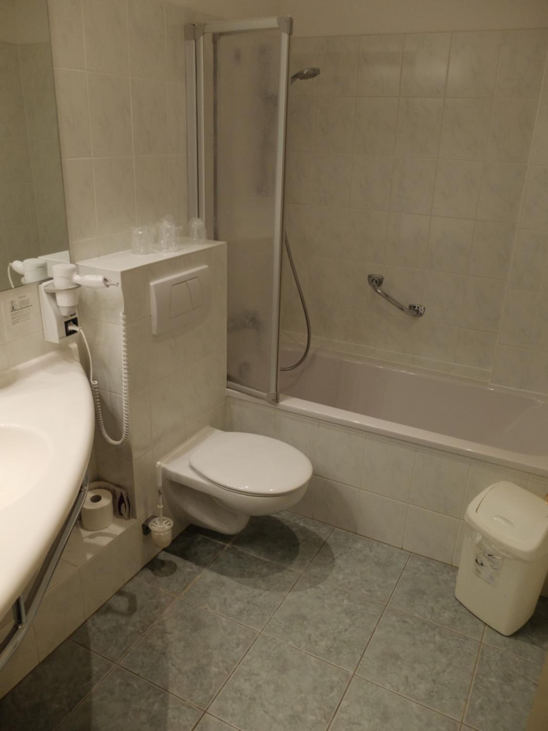 Apartment - Photo 3