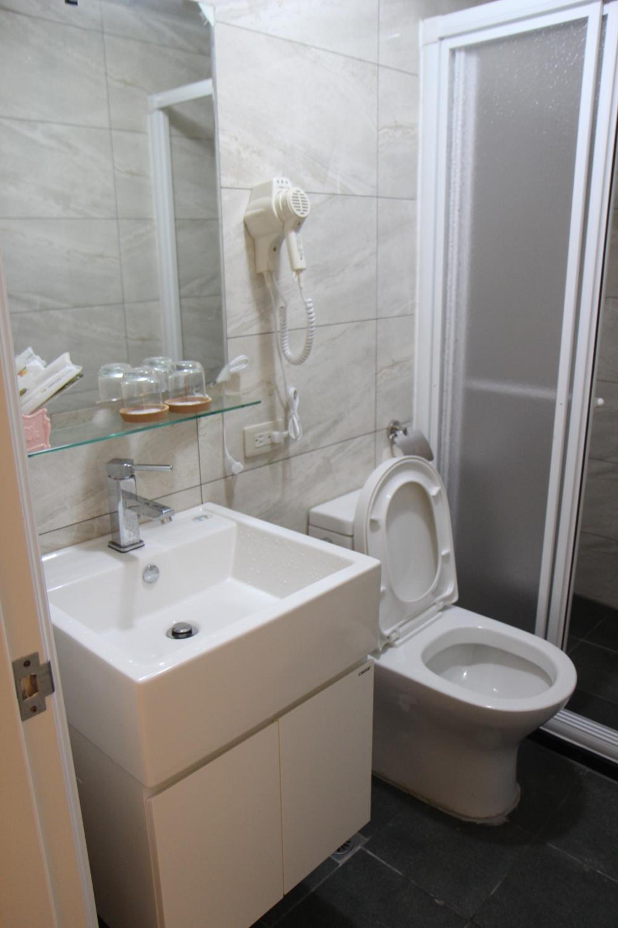 Twin Room with Sea View photo 3