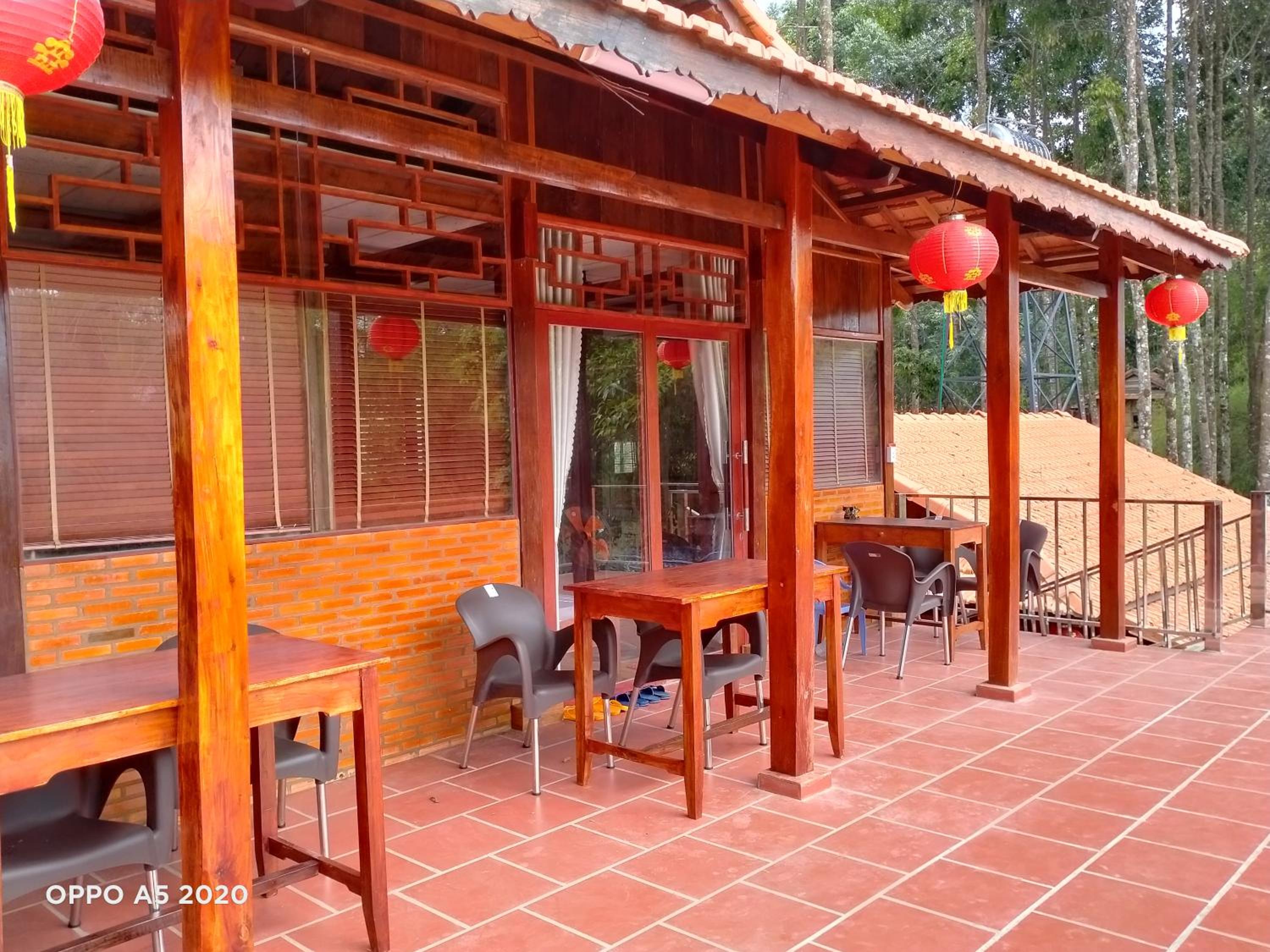 Bungalow - Water Front  - Photo 4