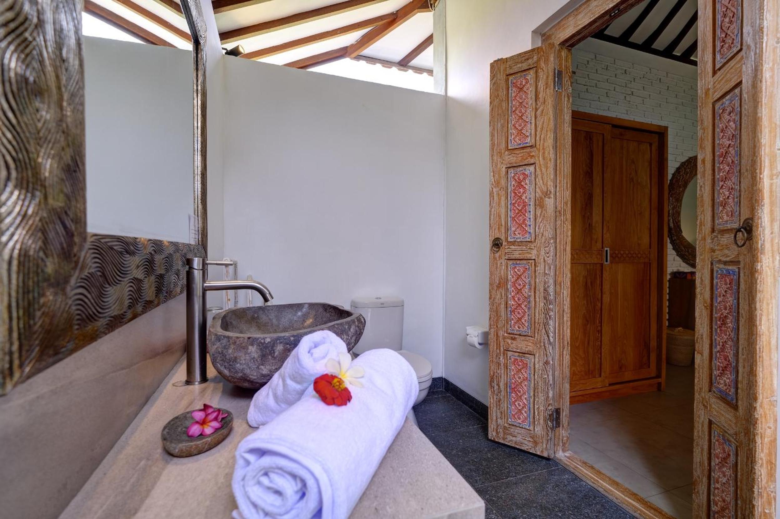 Junior Suite with Terrace - Photo 11