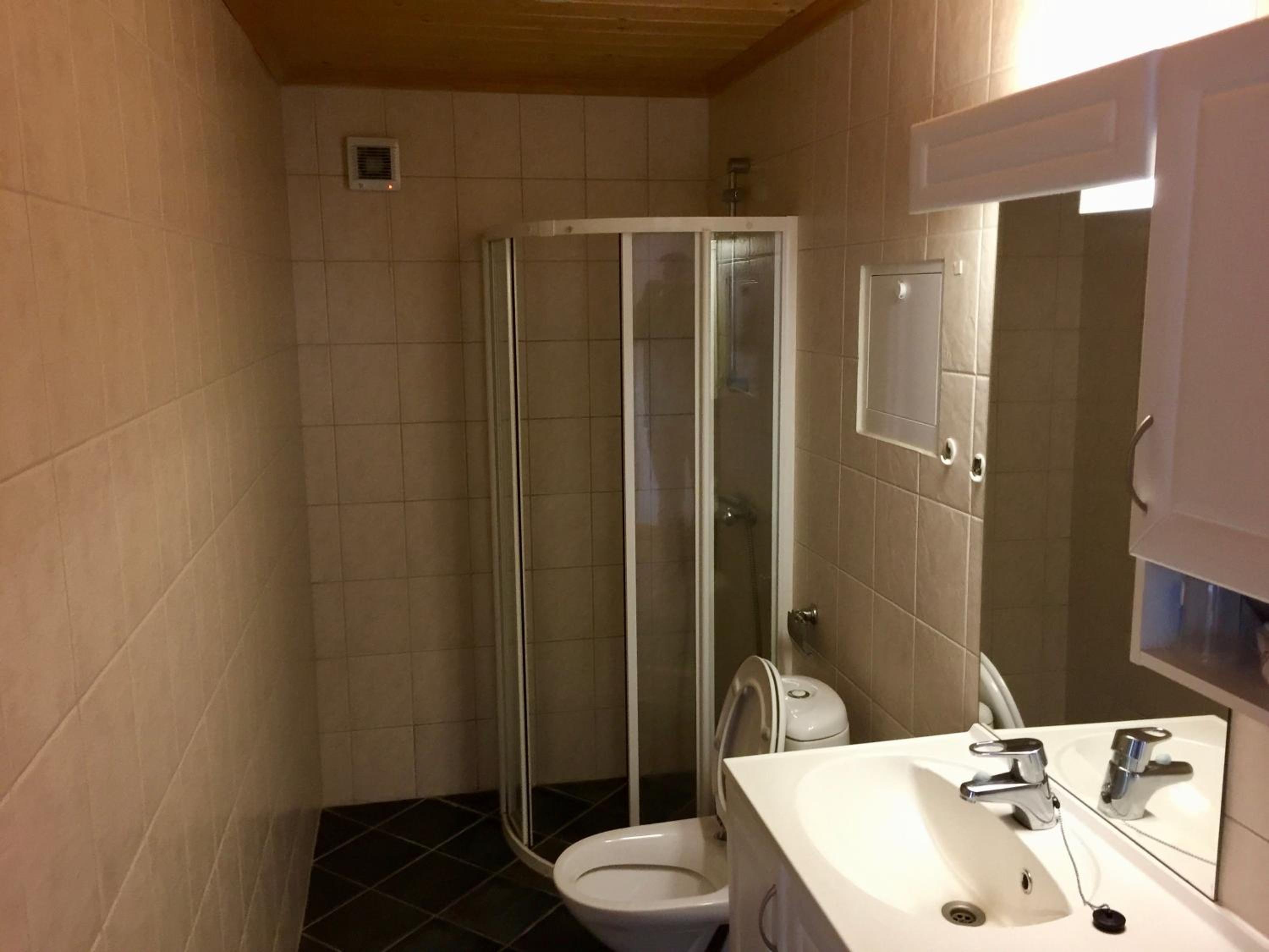 Two-Bedroom Apartment - Photo 9