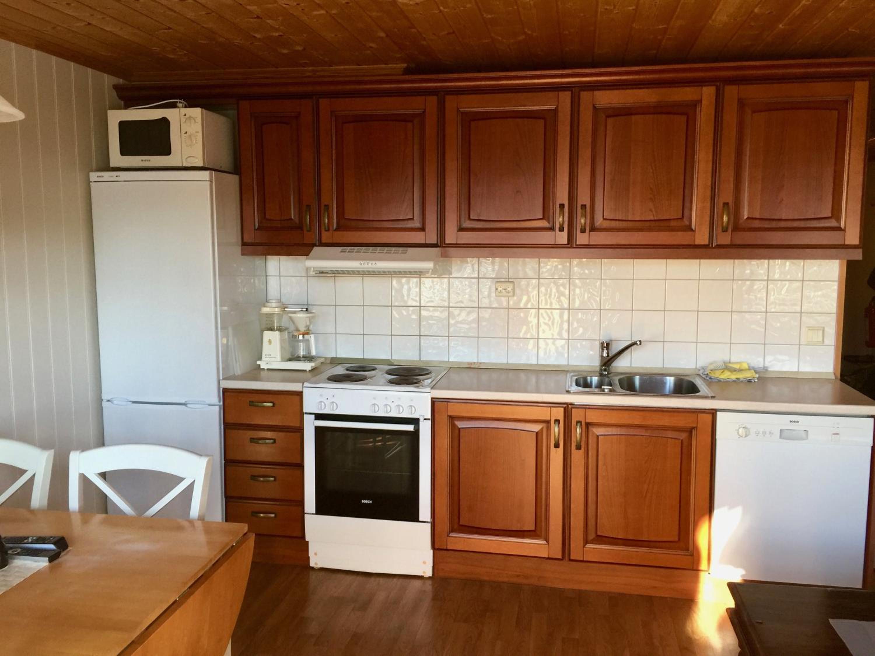 Two-Bedroom Apartment - Photo 11