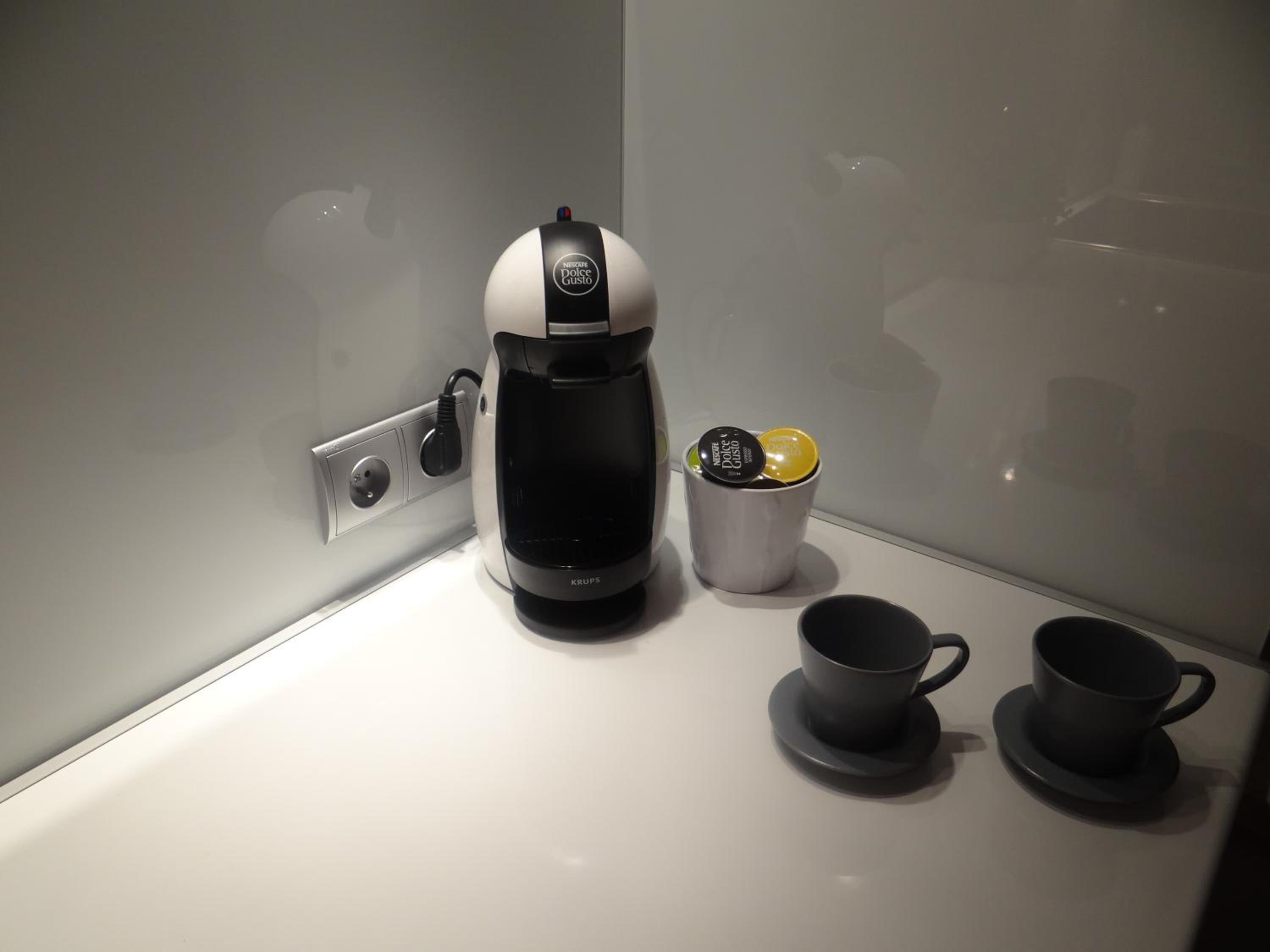 Studio - Photo 27