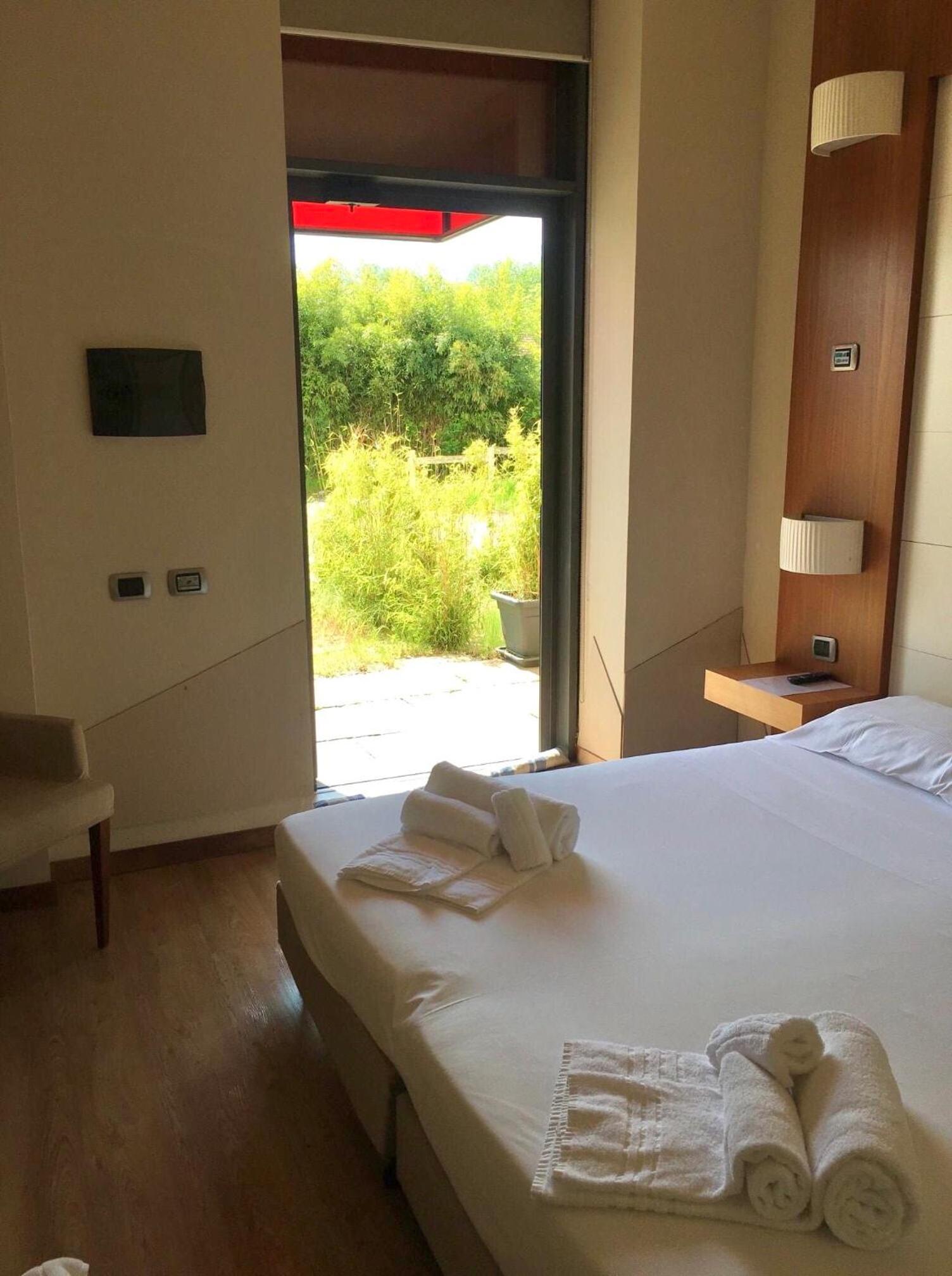 Economy Double Room - Photo 1