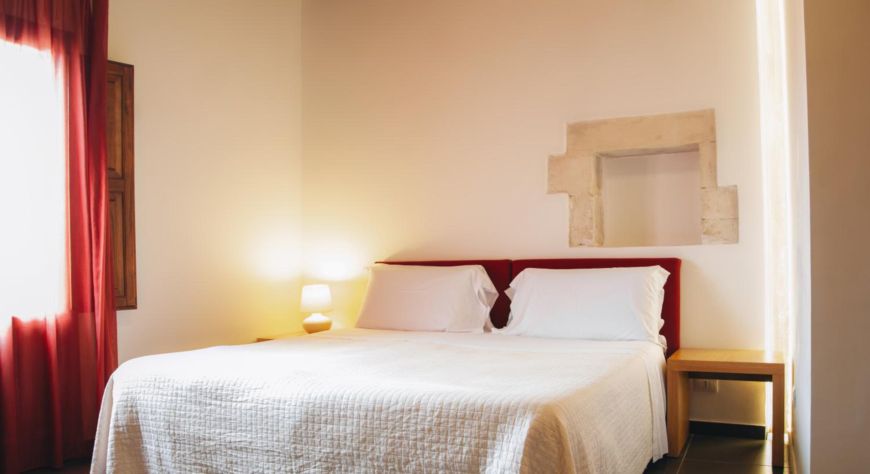 Double or Twin Room with Extra Bed - Photo 6