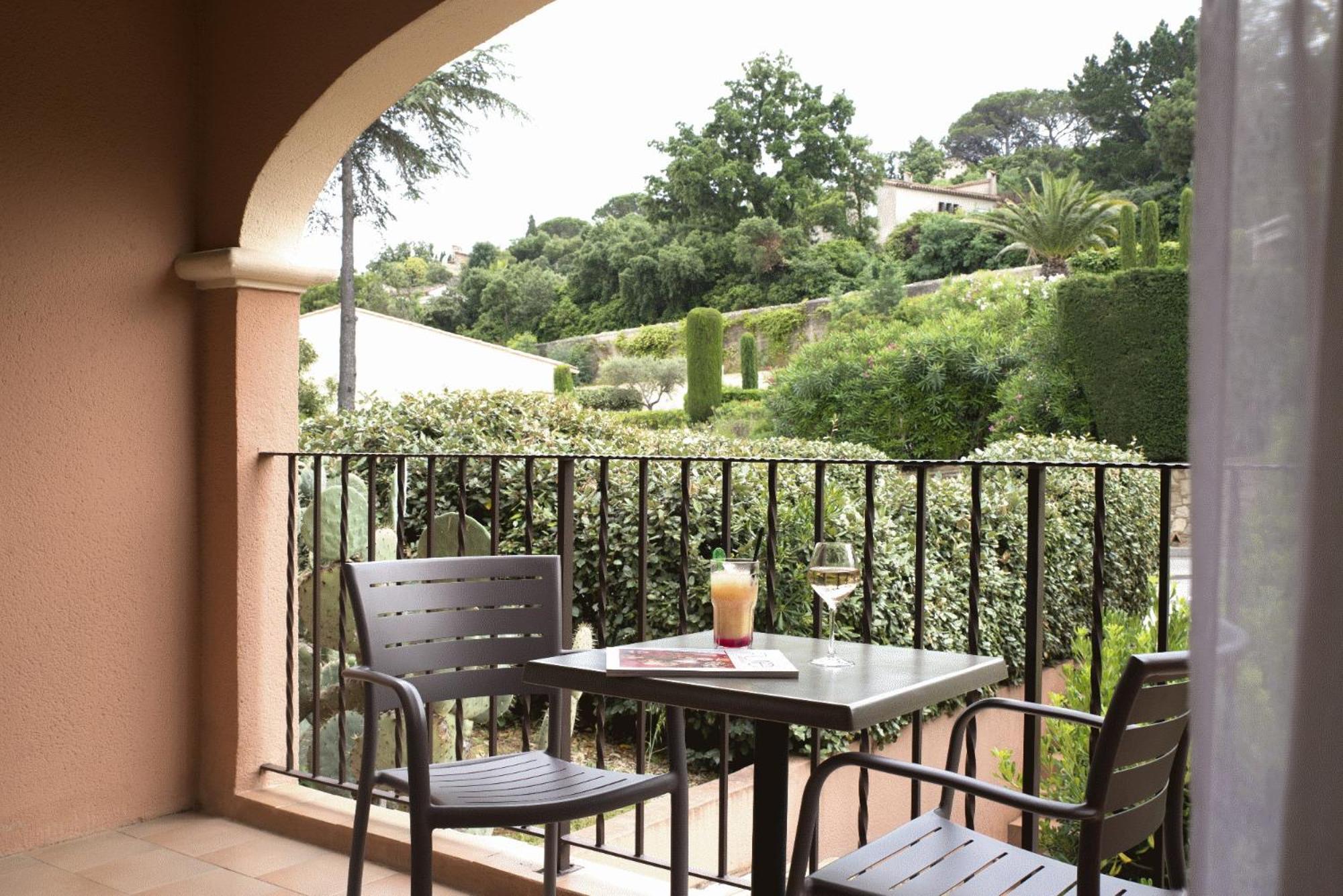 Club Double Room on the Hillside