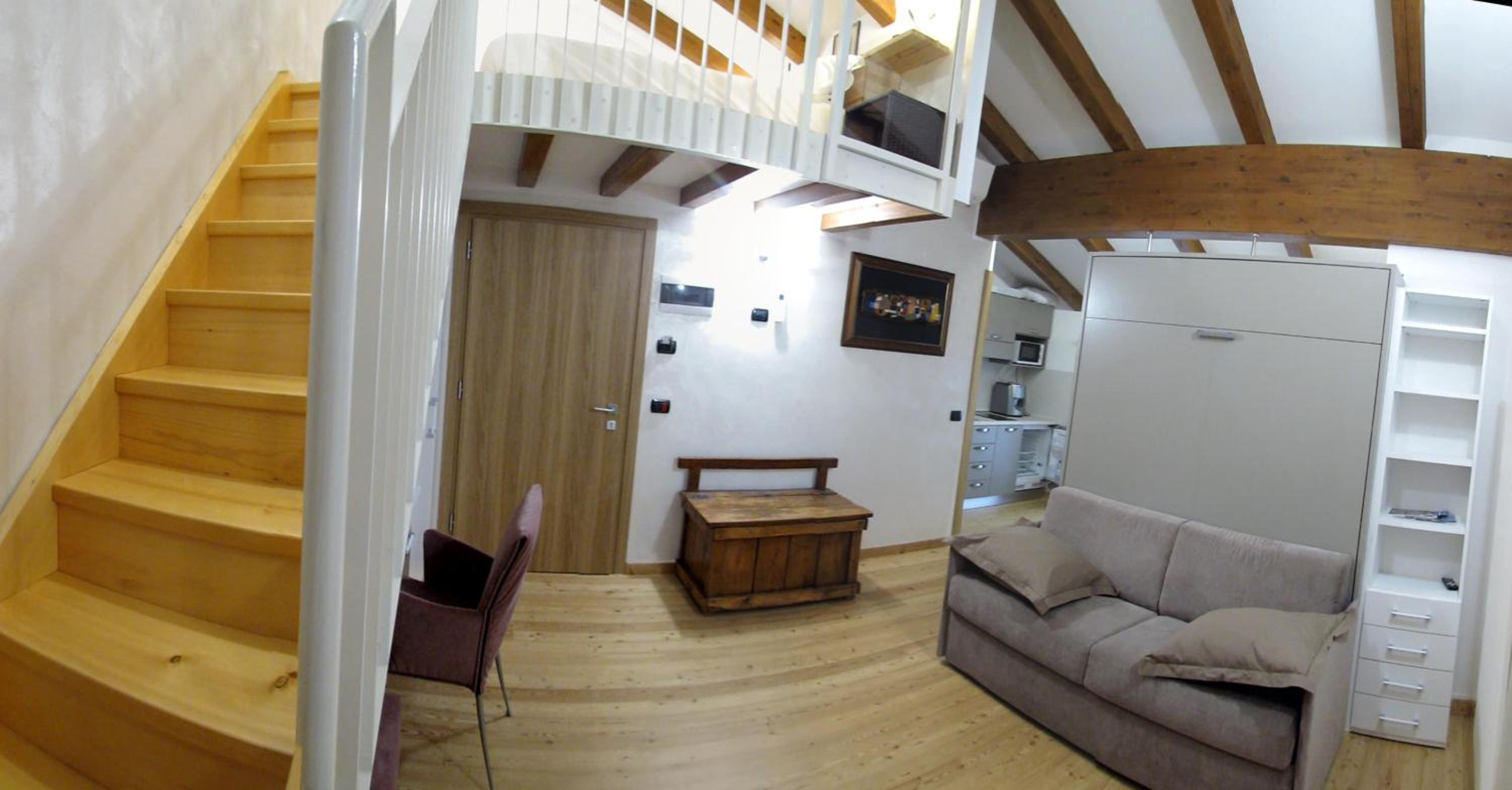 Apartment with Mountain View photo 3