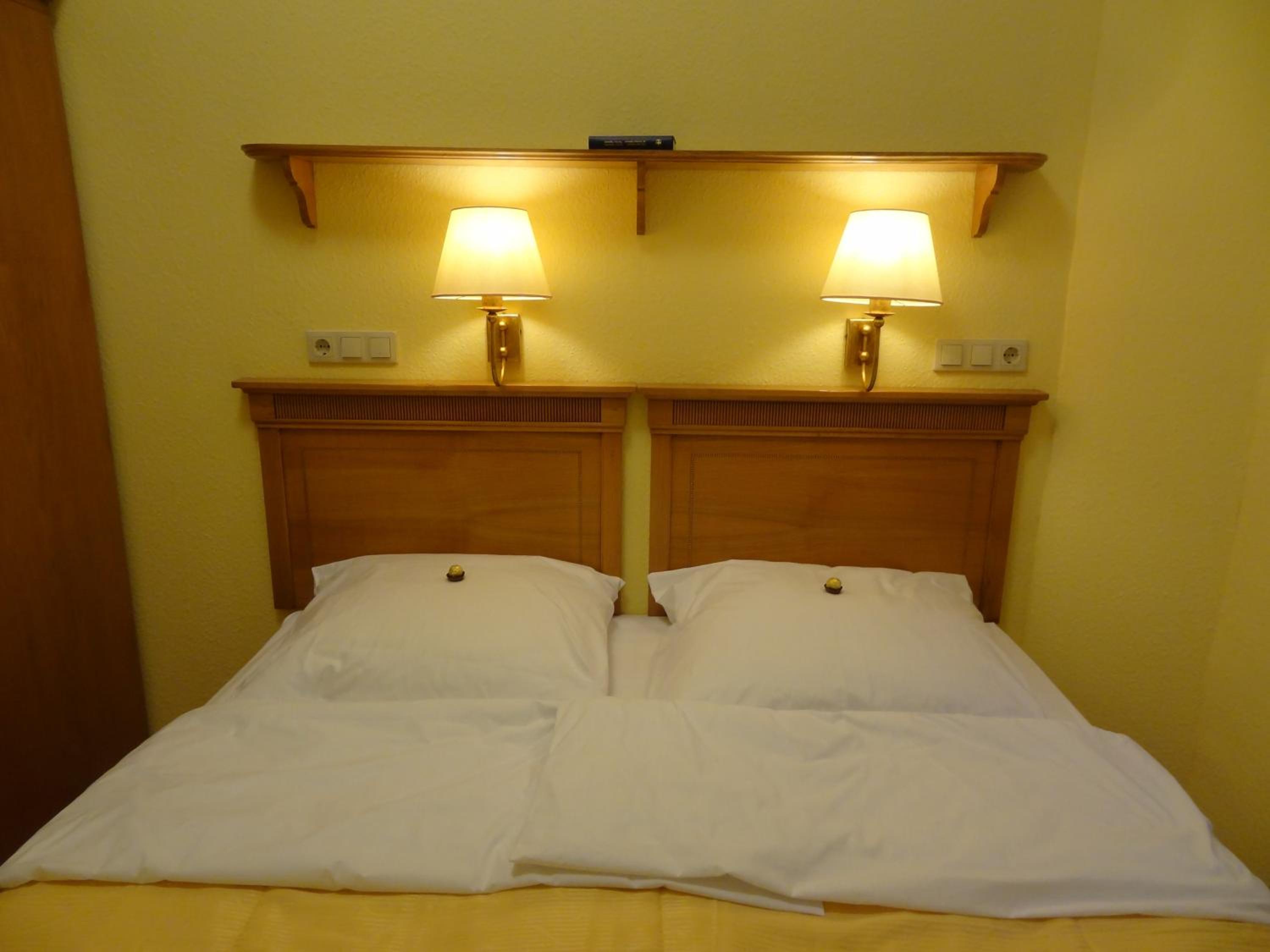 One-Bedroom Apartment - Photo 9
