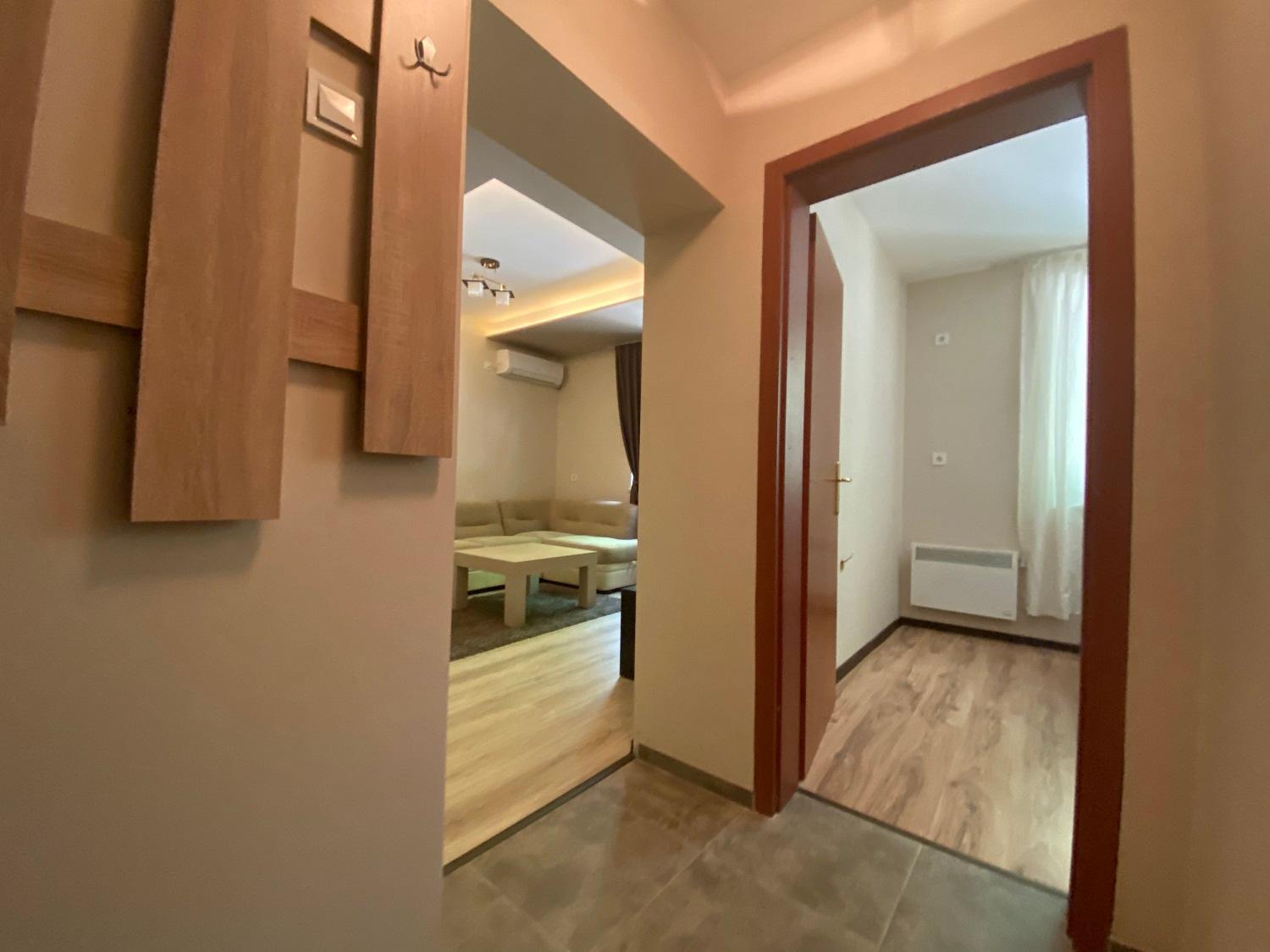 One-Bedroom Apartment - Photo 13