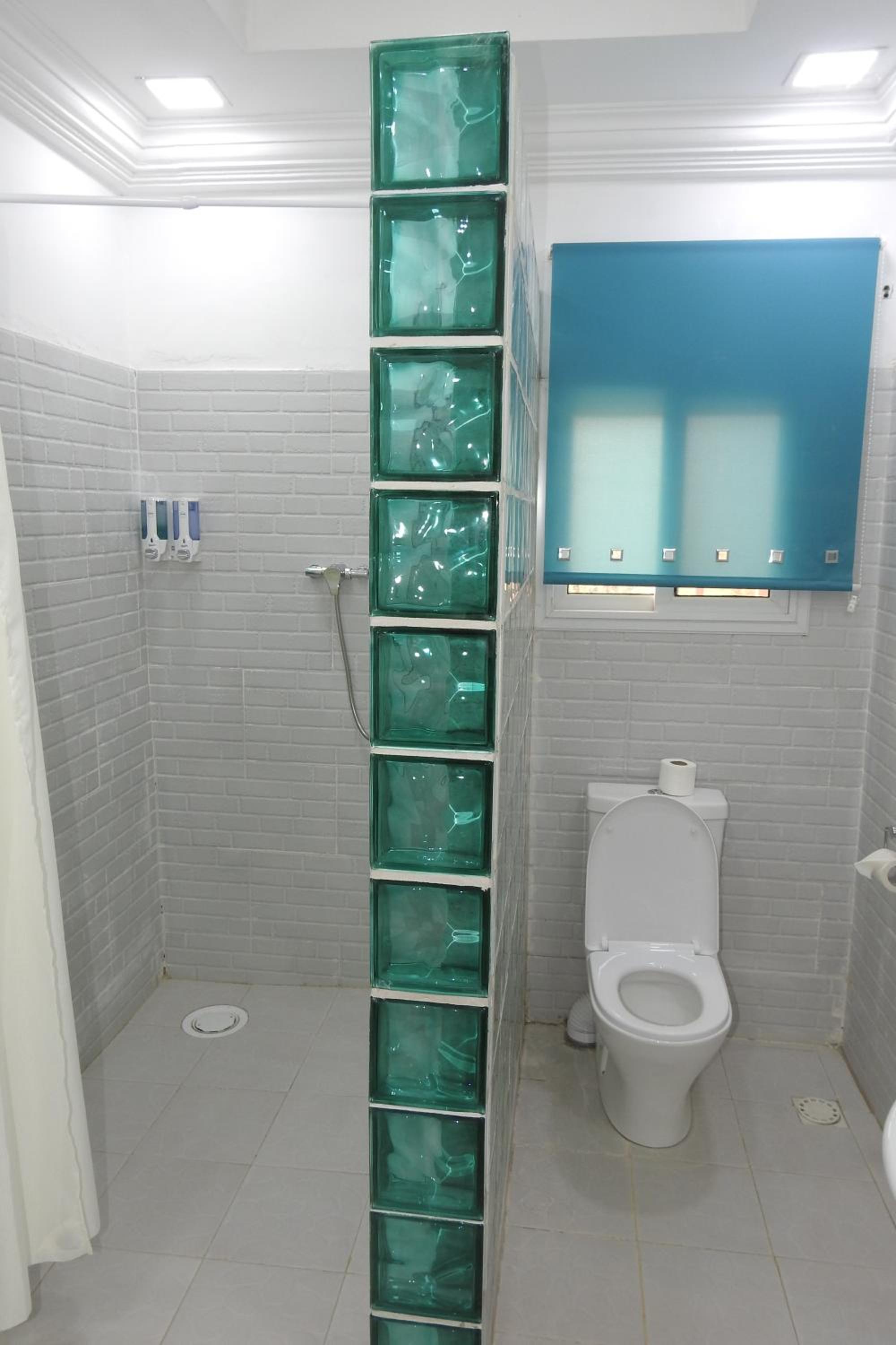 Double or Twin Room photo 3