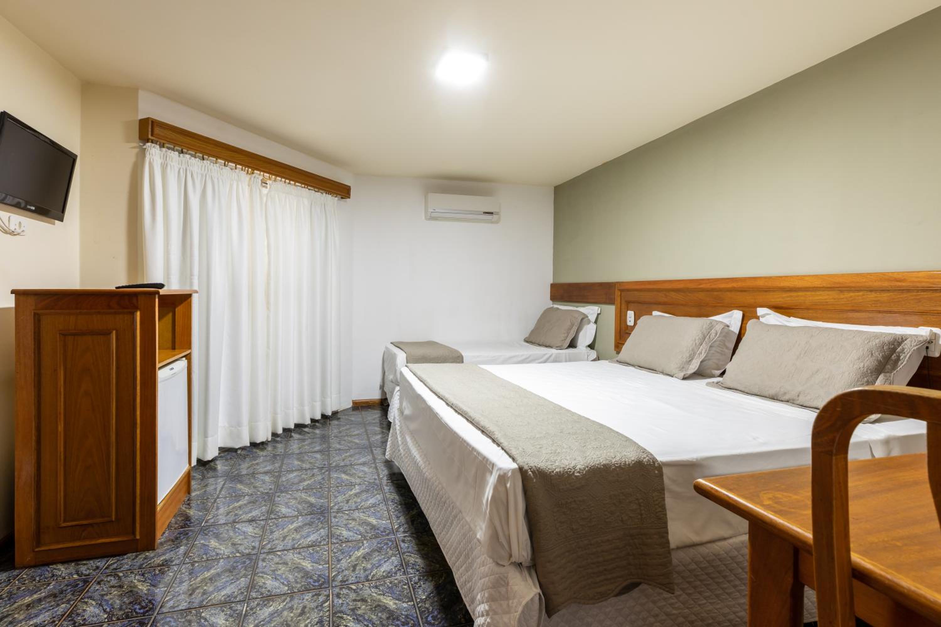 Luxury Triple Room