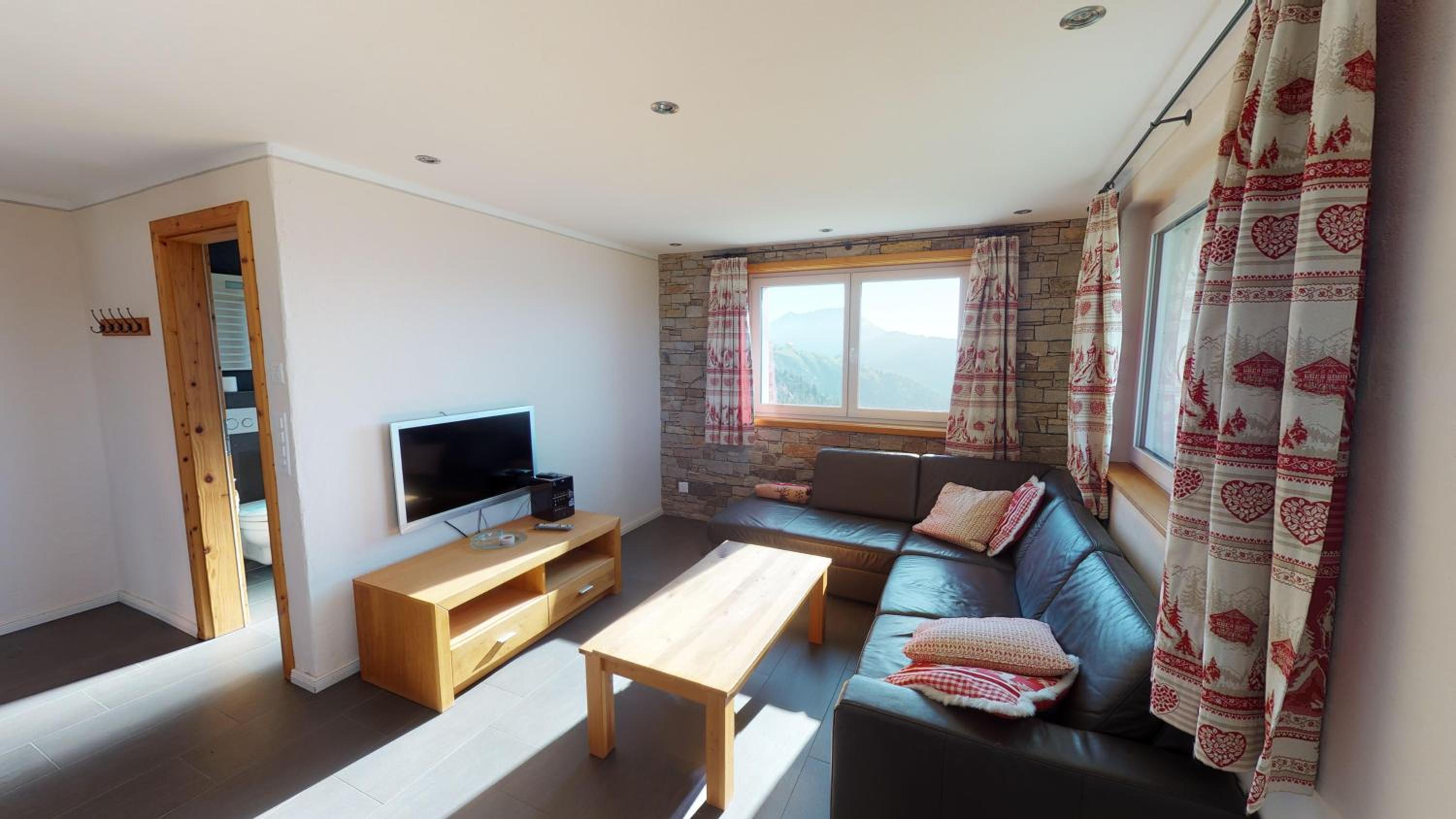 Apartment - Ground Floor photo 1